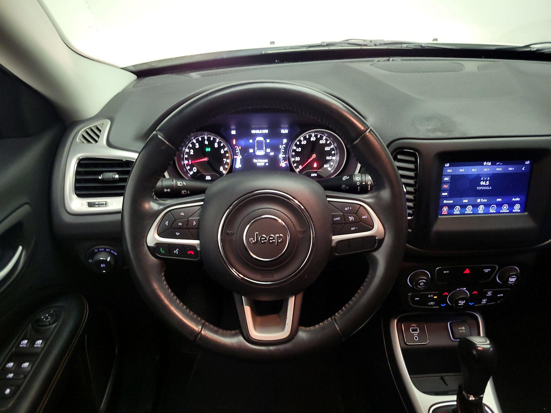 Thumbnail: 2018 Jeep Compass - 10