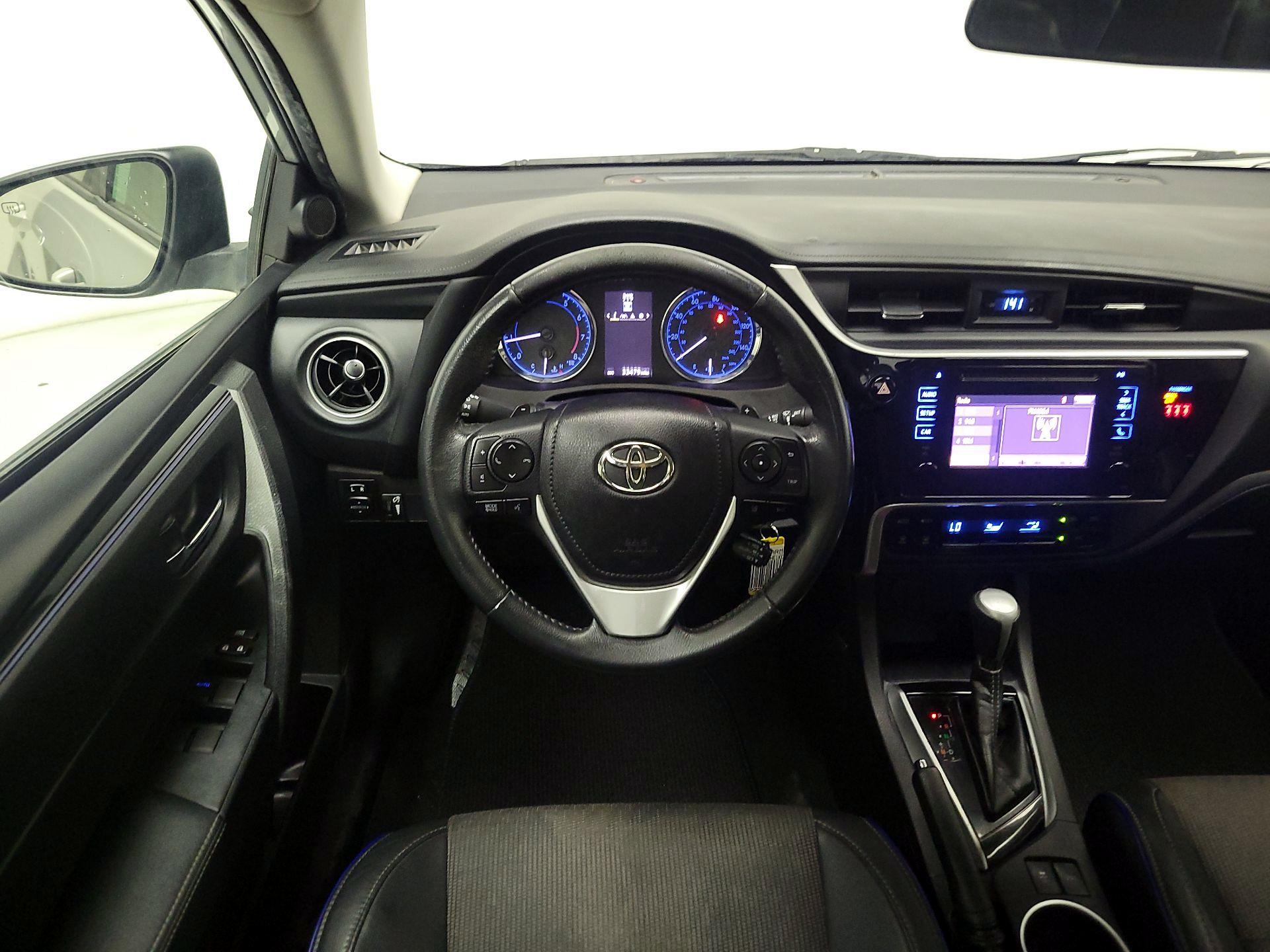 Thumbnail: 2019 Toyota Corolla - 10