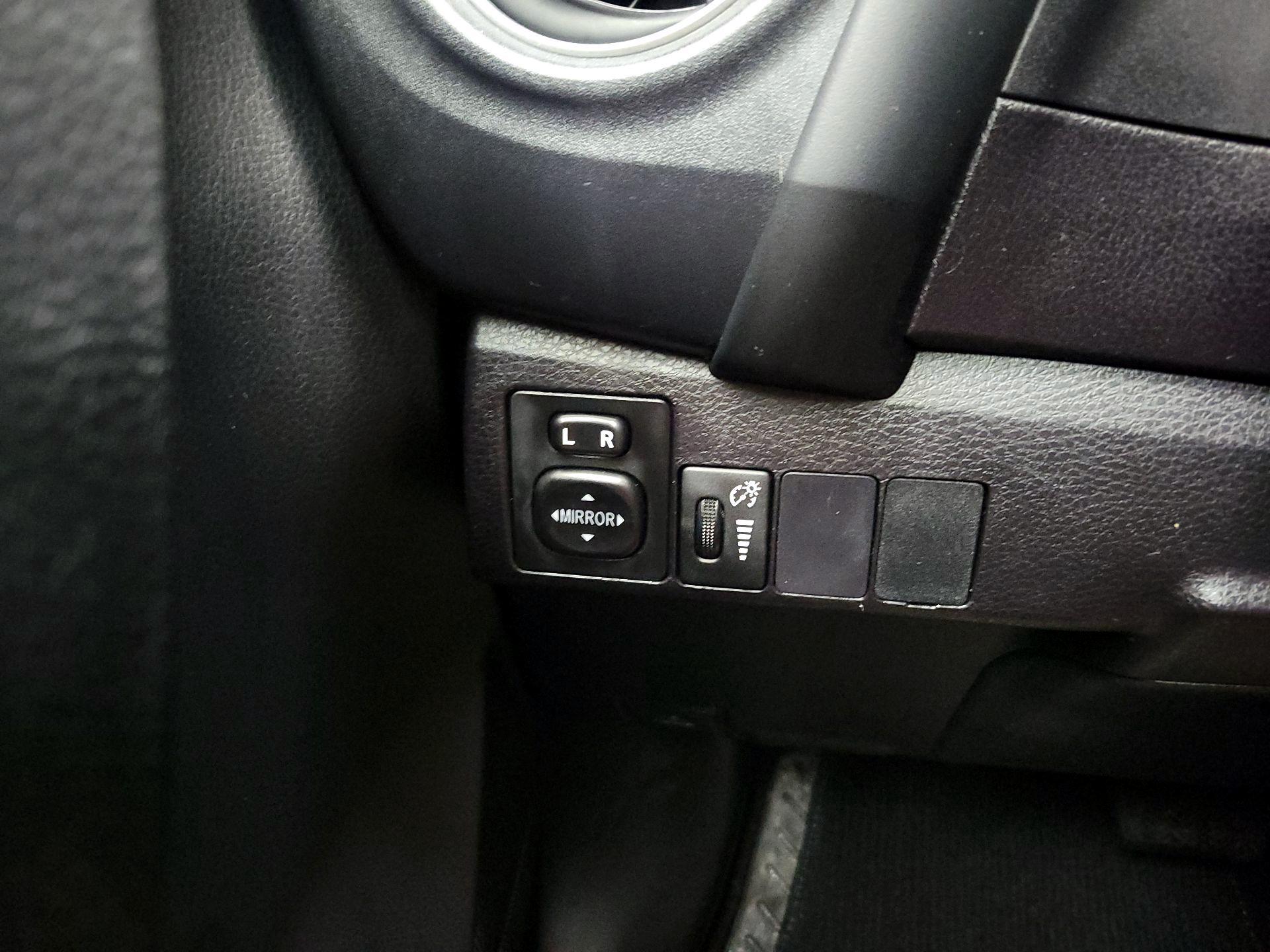 Thumbnail: 2019 Toyota Corolla - 13