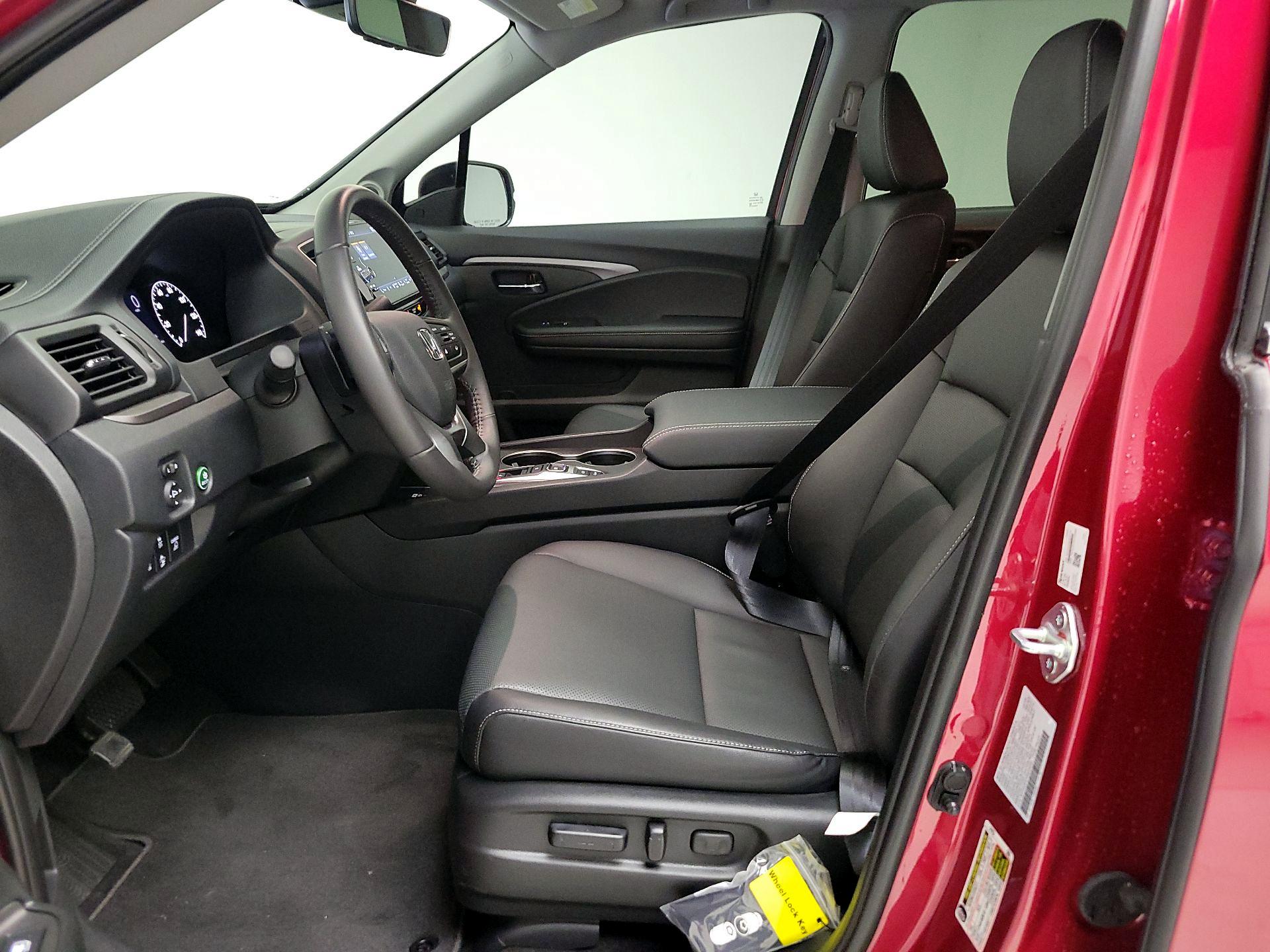 Thumbnail: 2025 Honda Ridgeline - 11