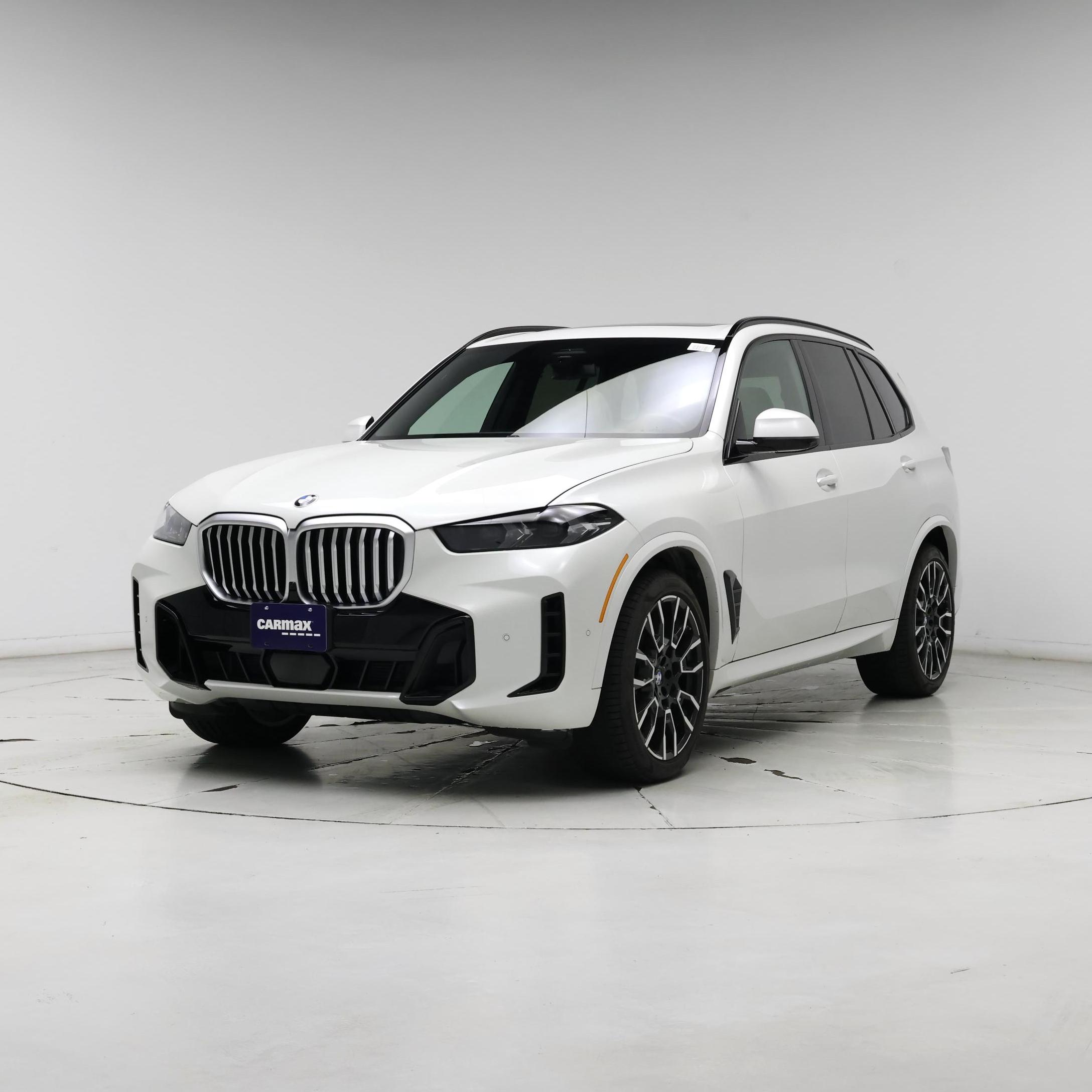 Thumbnail: 2024 BMW X5 - 4