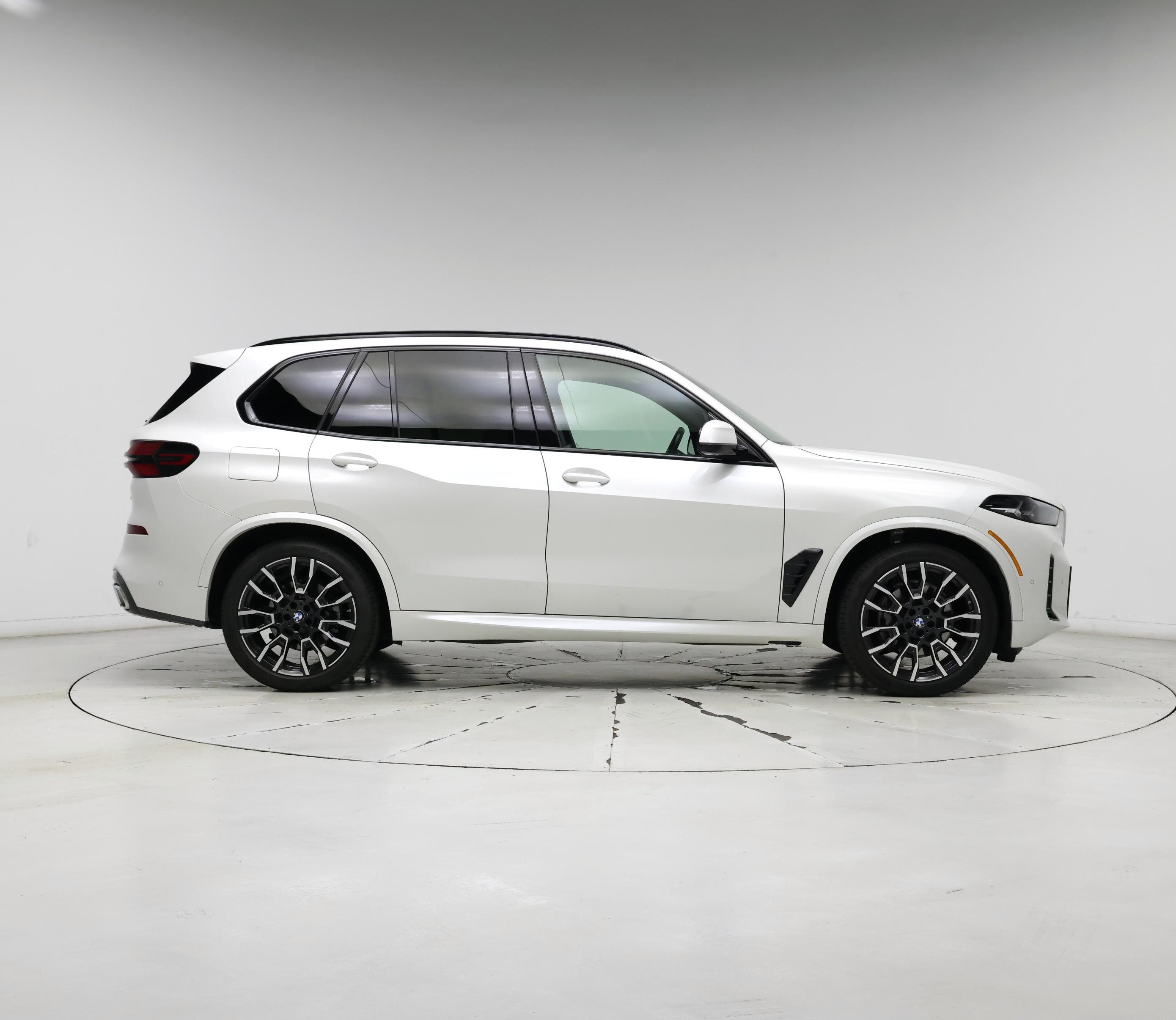 Thumbnail: 2024 BMW X5 - 7