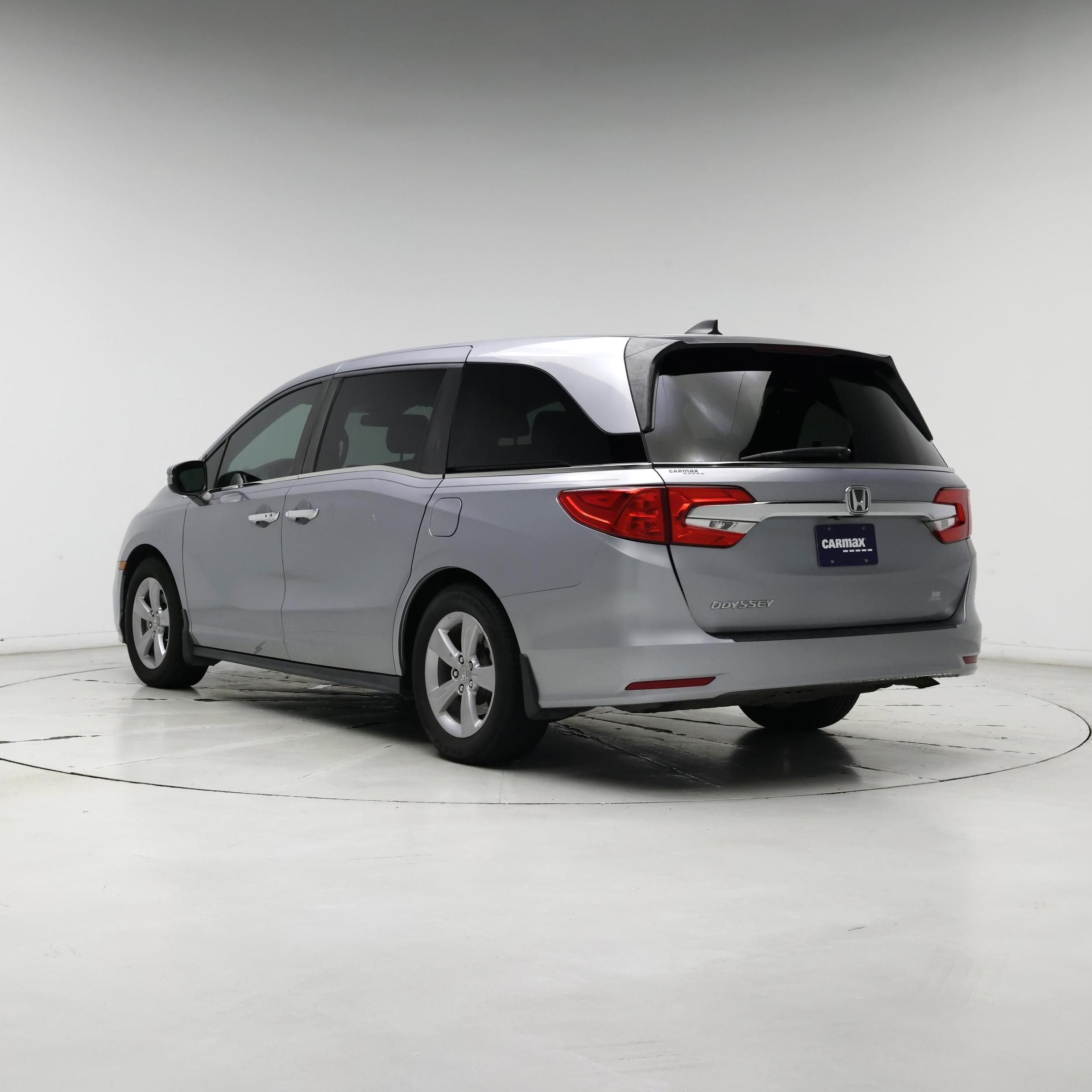 Thumbnail: 2019 Honda Odyssey - 2