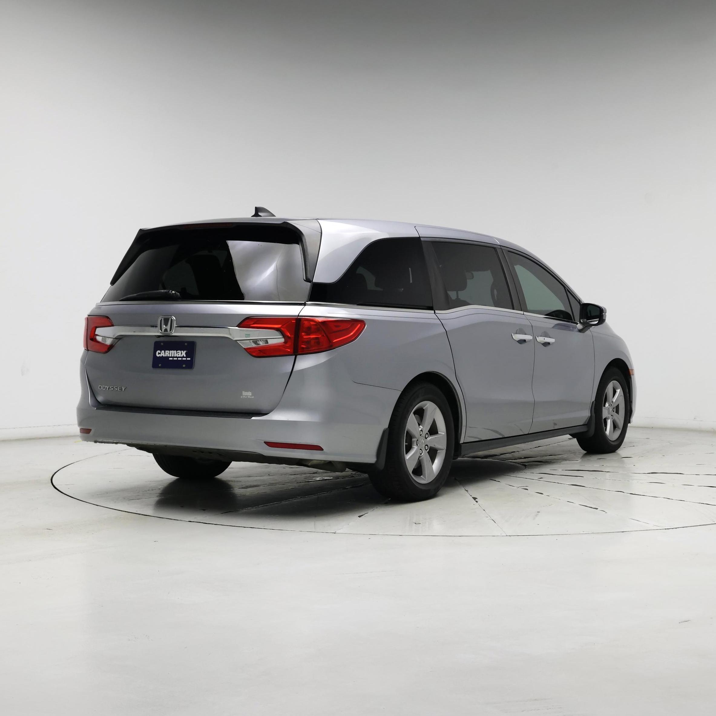 Thumbnail: 2019 Honda Odyssey - 8