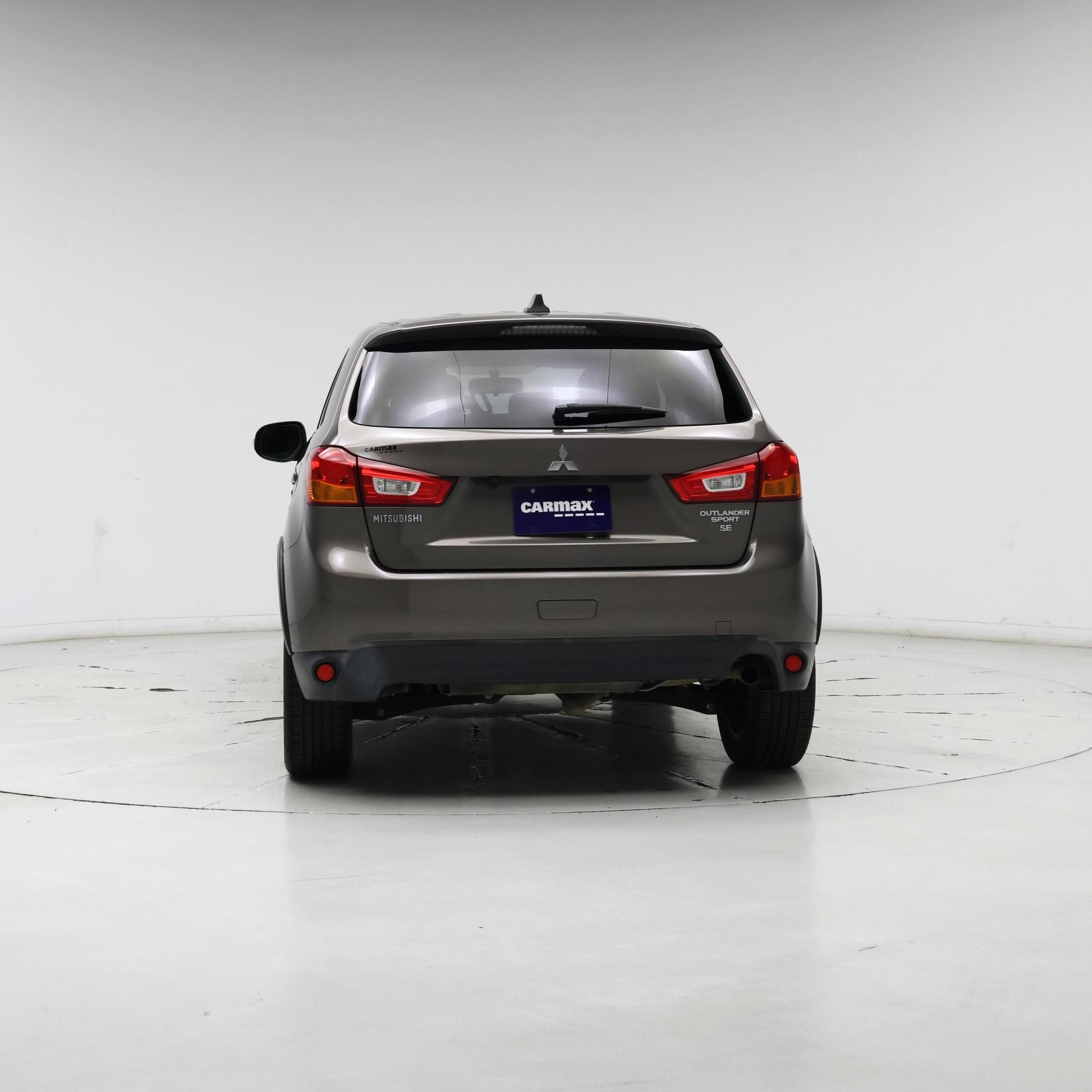 Thumbnail: 2017 Mitsubishi Outlander Sport - 6
