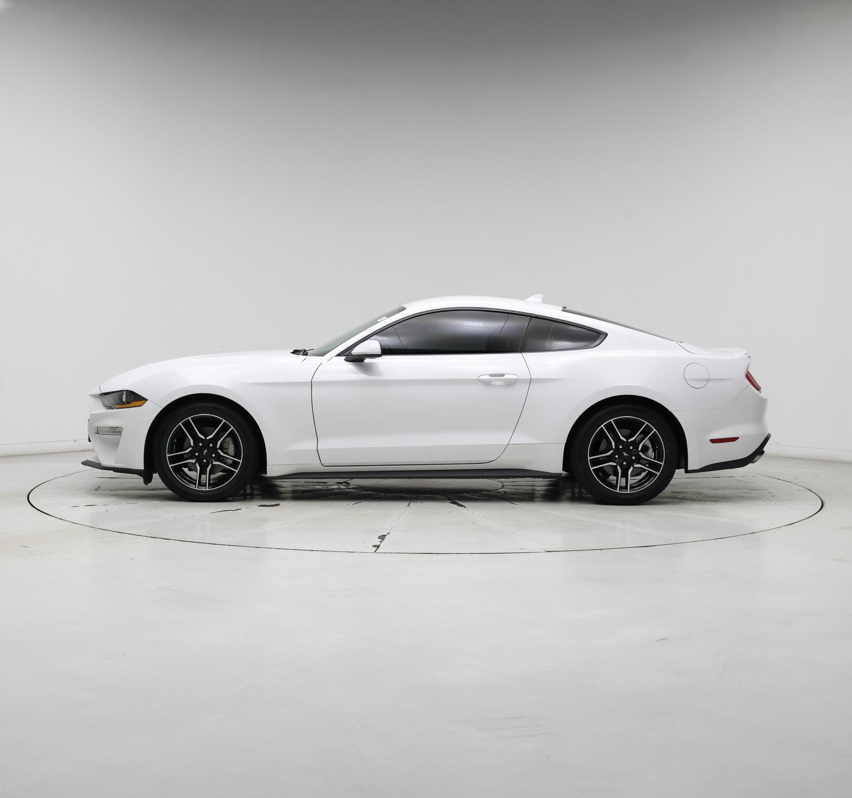 Thumbnail: 2022 Ford Mustang - 3