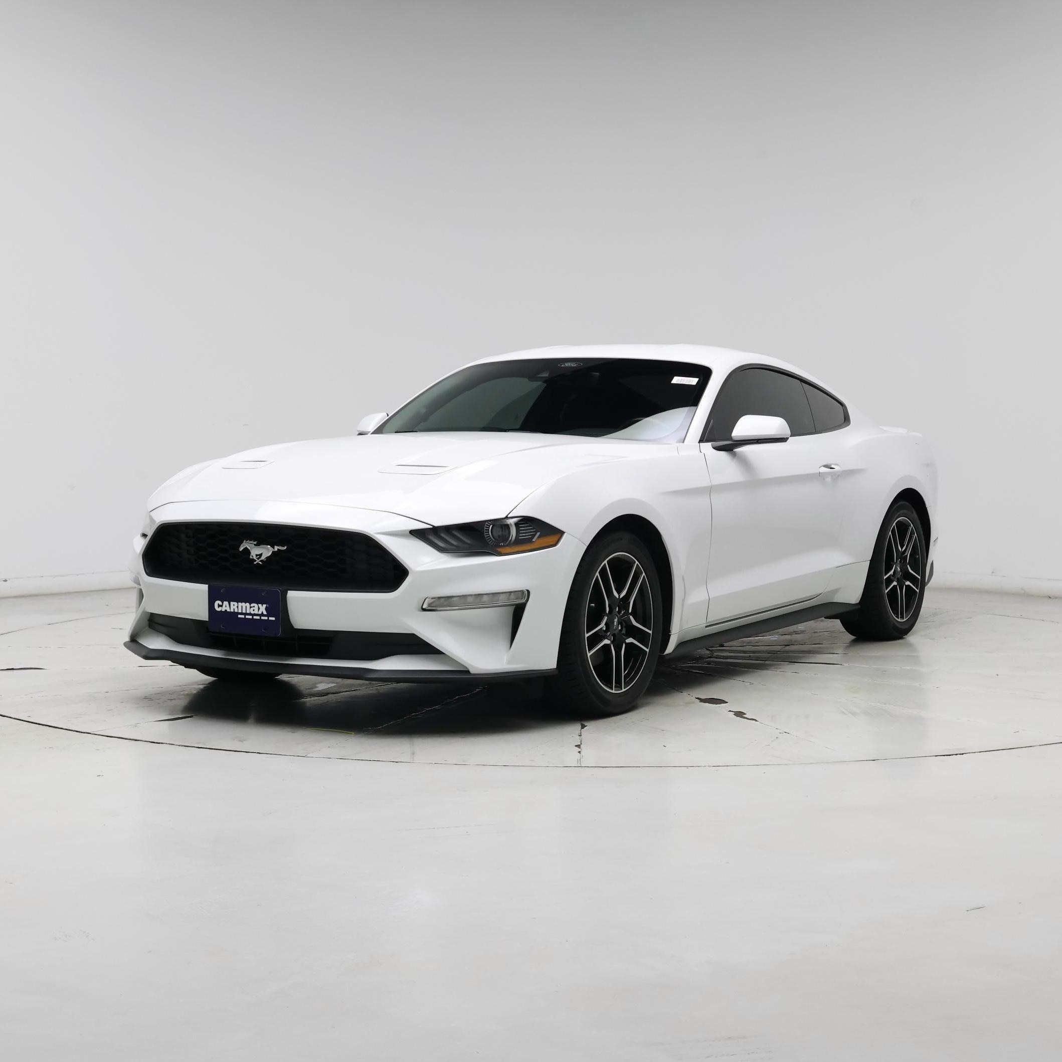 Thumbnail: 2022 Ford Mustang - 4