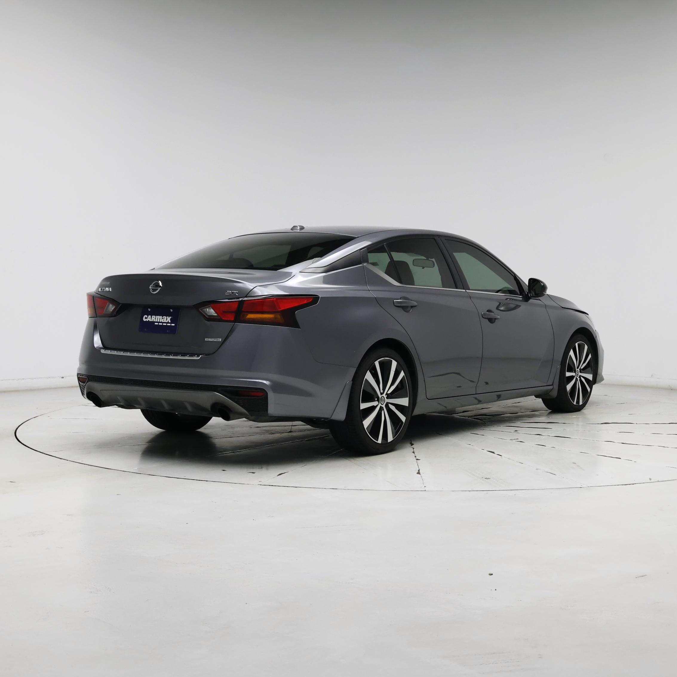 Thumbnail: 2020 Nissan Altima - 8