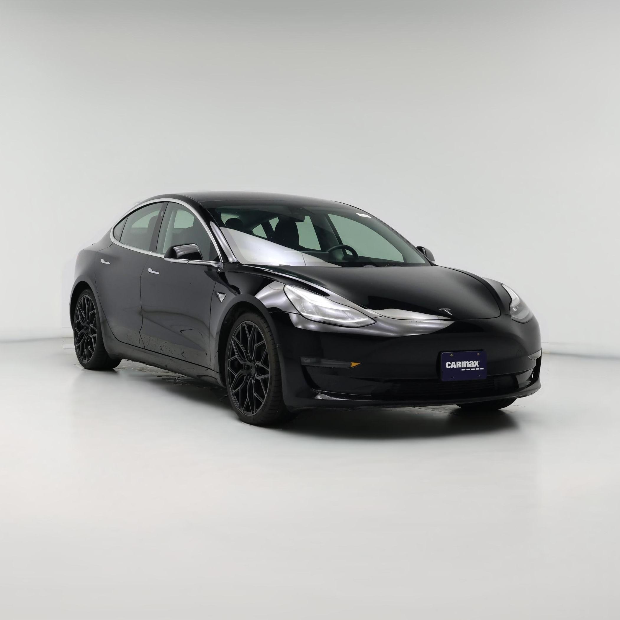 Thumbnail: 2019 Tesla Model 3 - 1