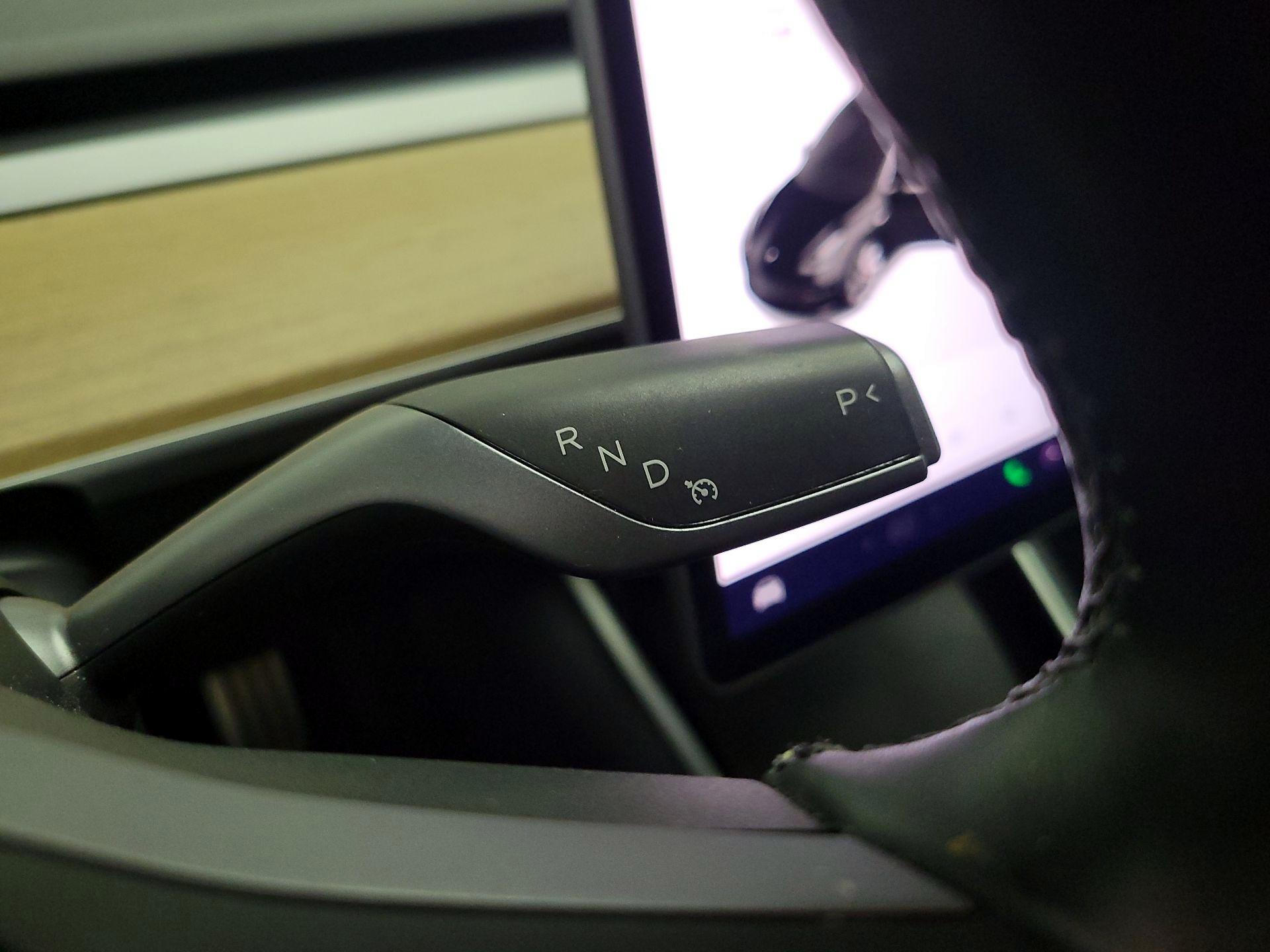 Thumbnail: 2019 Tesla Model 3 - 17