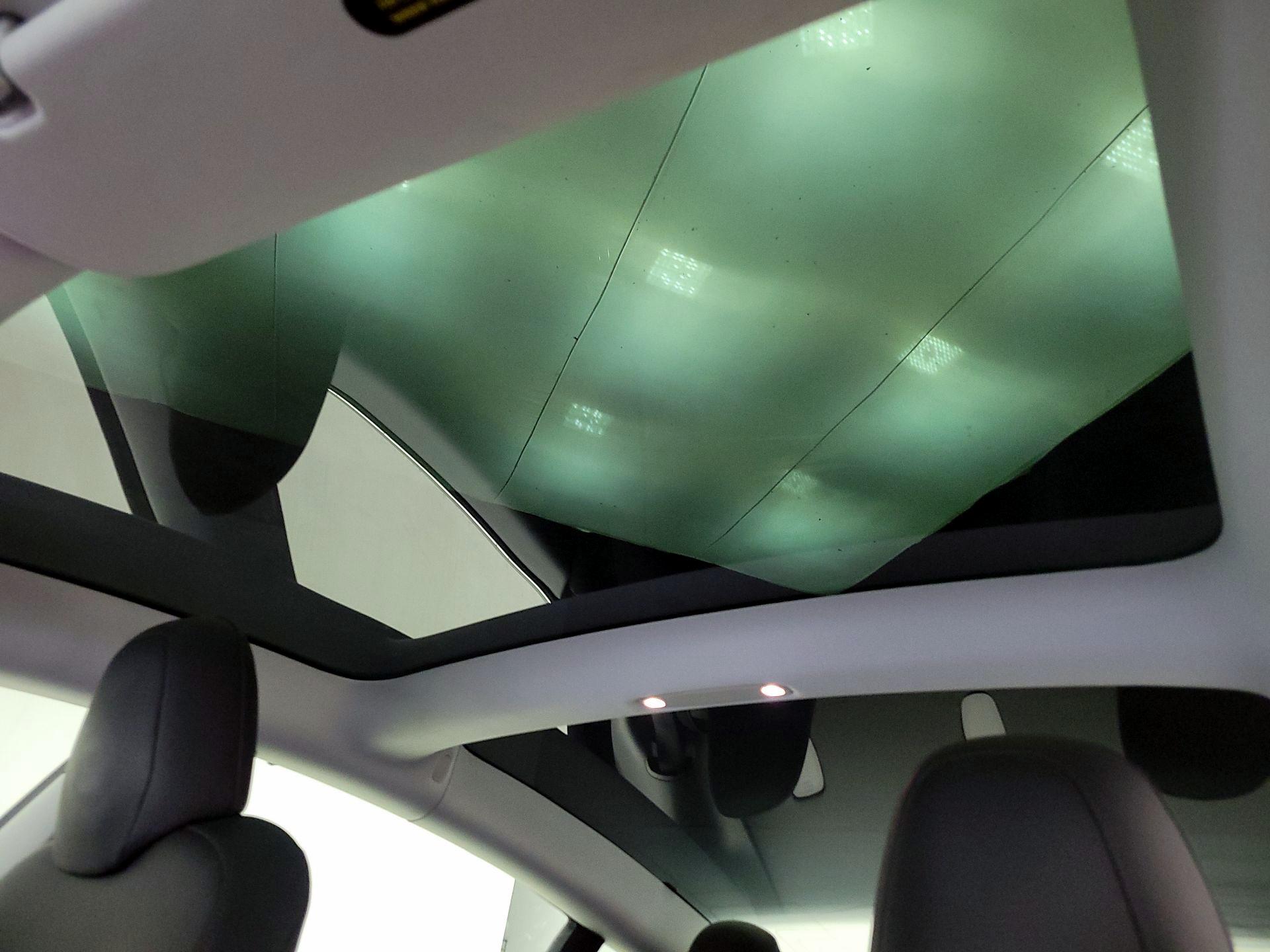 Thumbnail: 2019 Tesla Model 3 - 18
