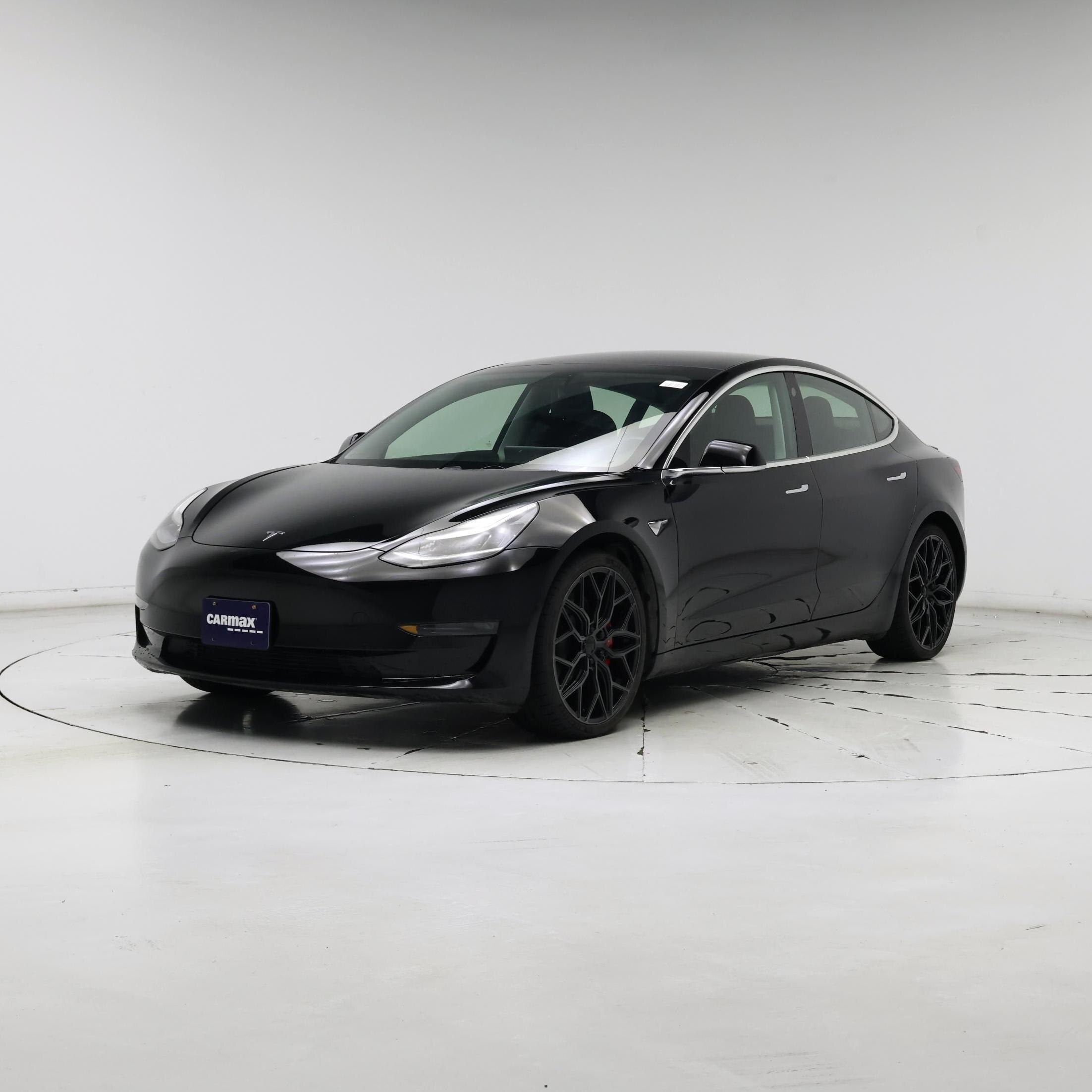 Thumbnail: 2019 Tesla Model 3 - 4