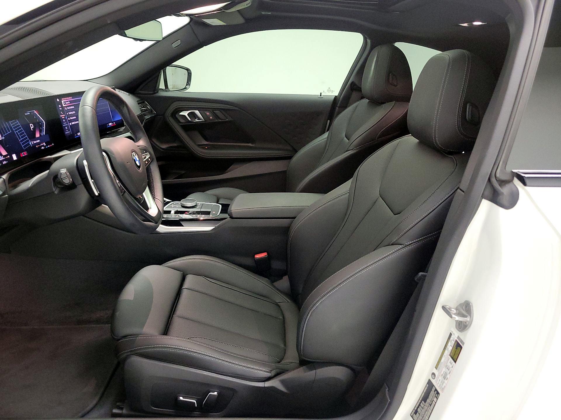 Thumbnail: 2024 BMW 2 Series - 11