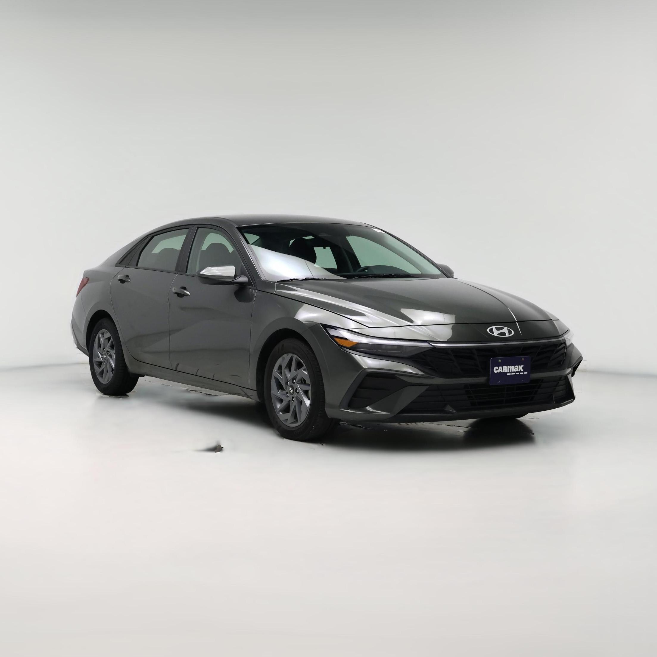 Thumbnail: 2025 Hyundai Elantra - 1