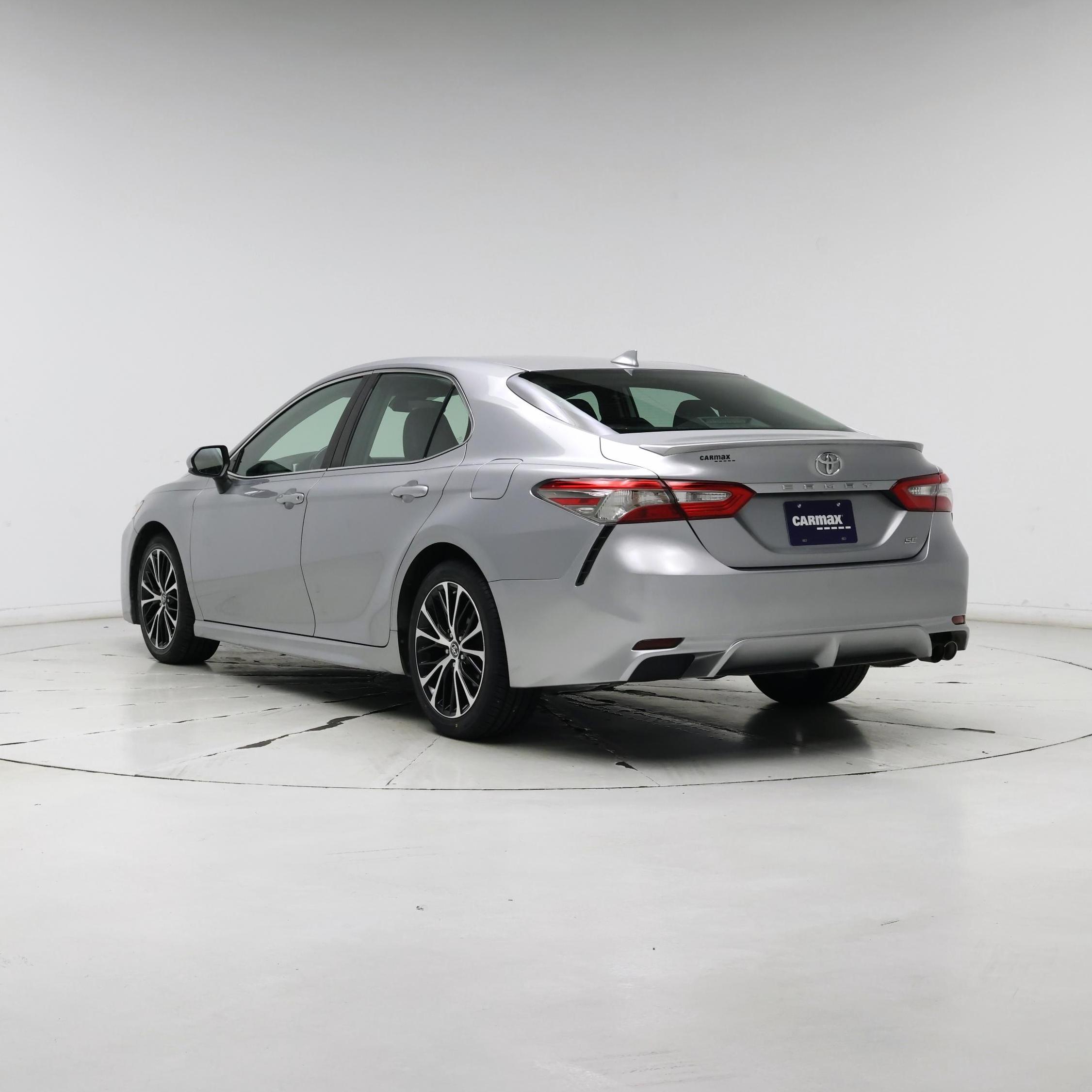 Thumbnail: 2019 Toyota Camry - 2