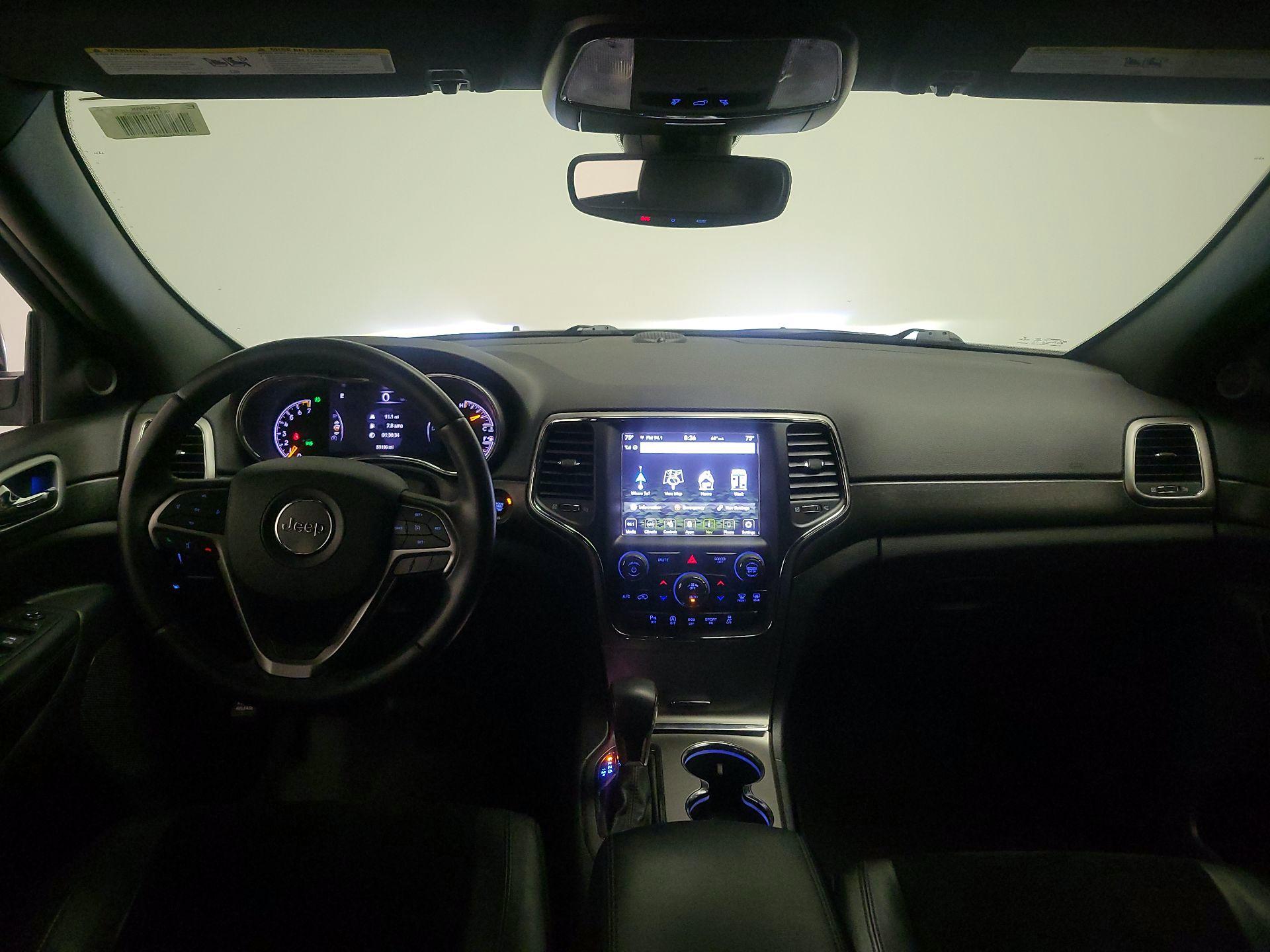 Thumbnail: 2018 Jeep Grand Cherokee - 9