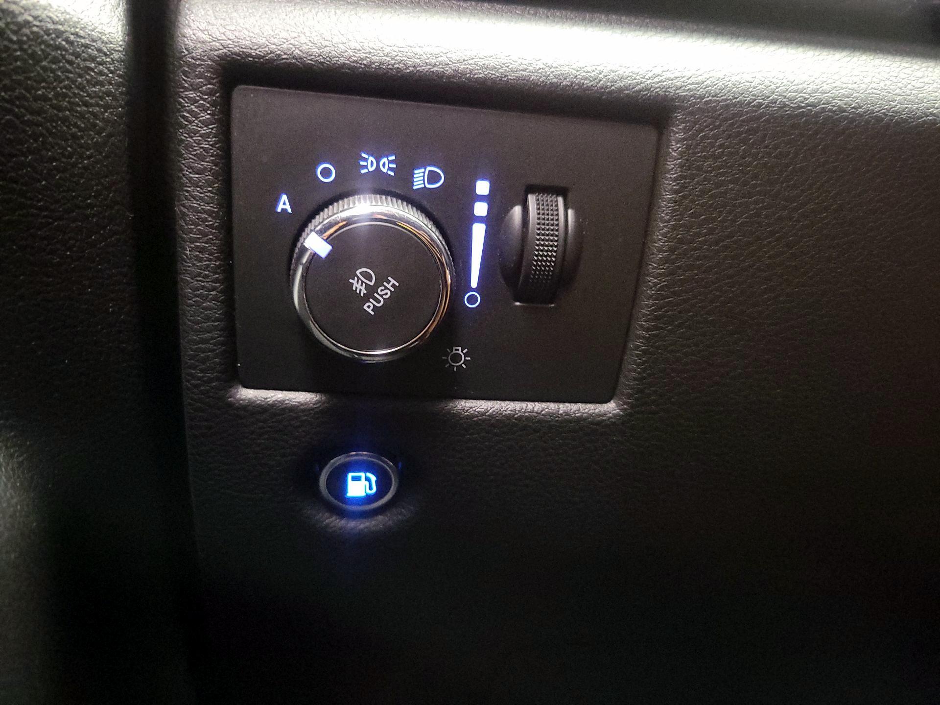 Thumbnail: 2018 Jeep Grand Cherokee - 13