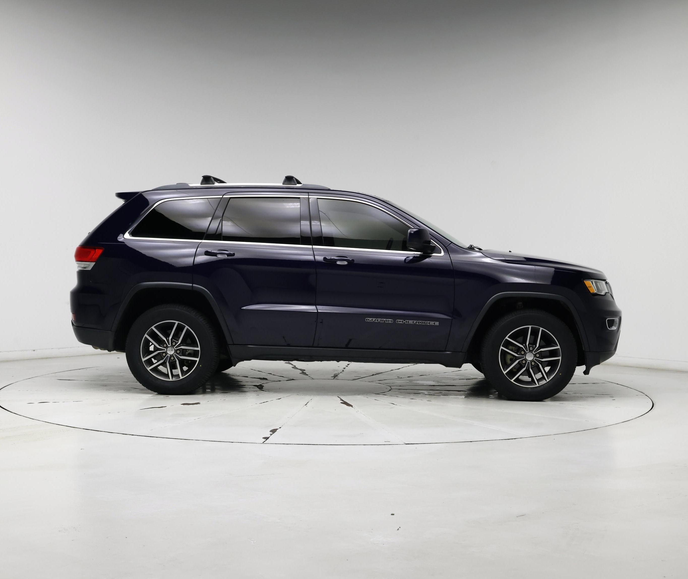 Thumbnail: 2018 Jeep Grand Cherokee - 7