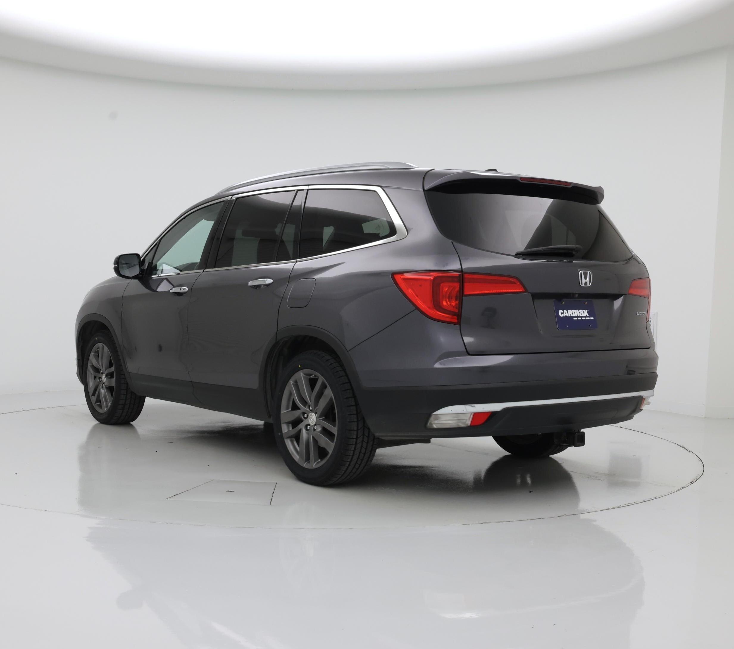 Thumbnail: 2016 Honda Pilot - 2