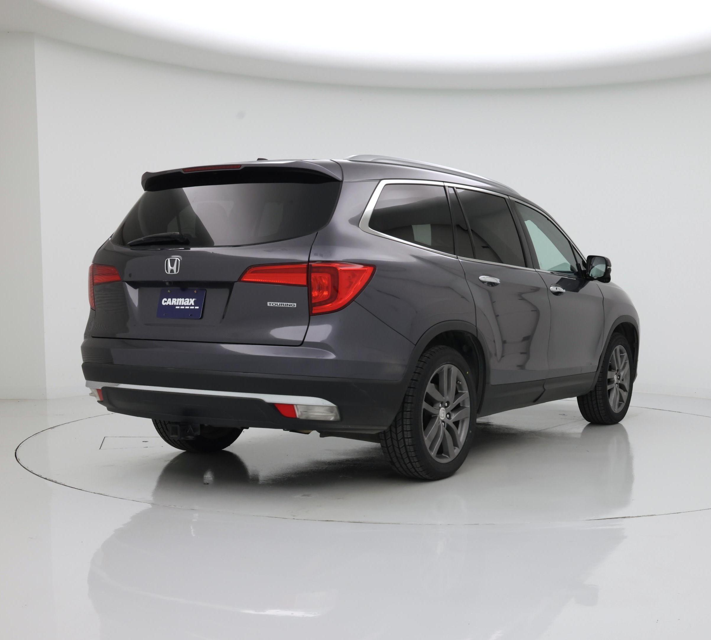 Thumbnail: 2016 Honda Pilot - 8