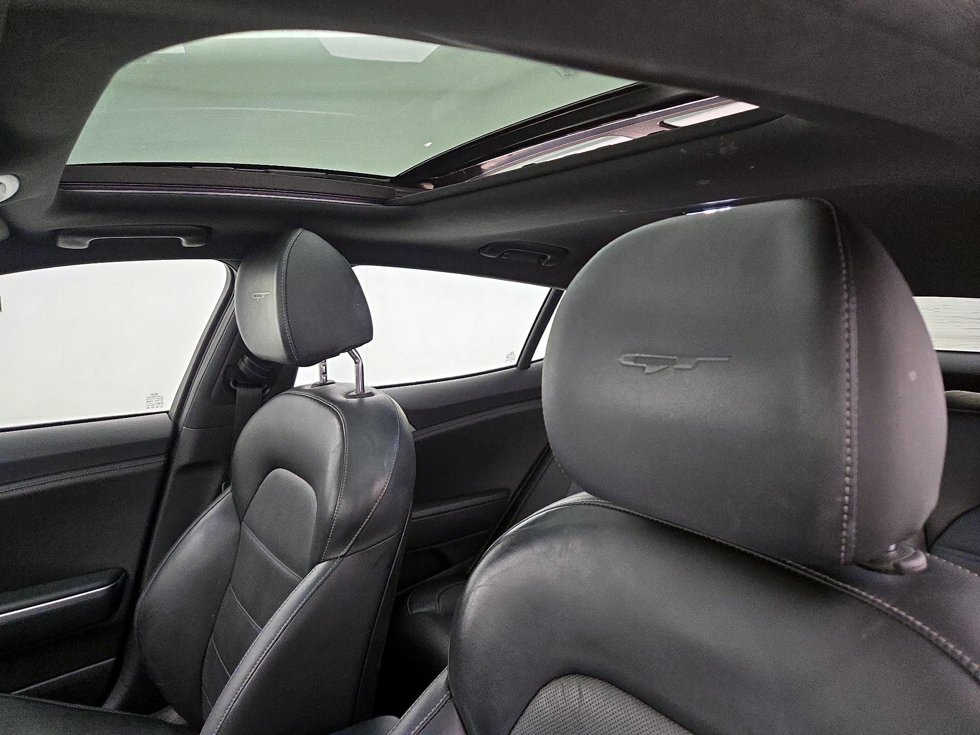 Thumbnail: 2019 Kia Stinger - 20