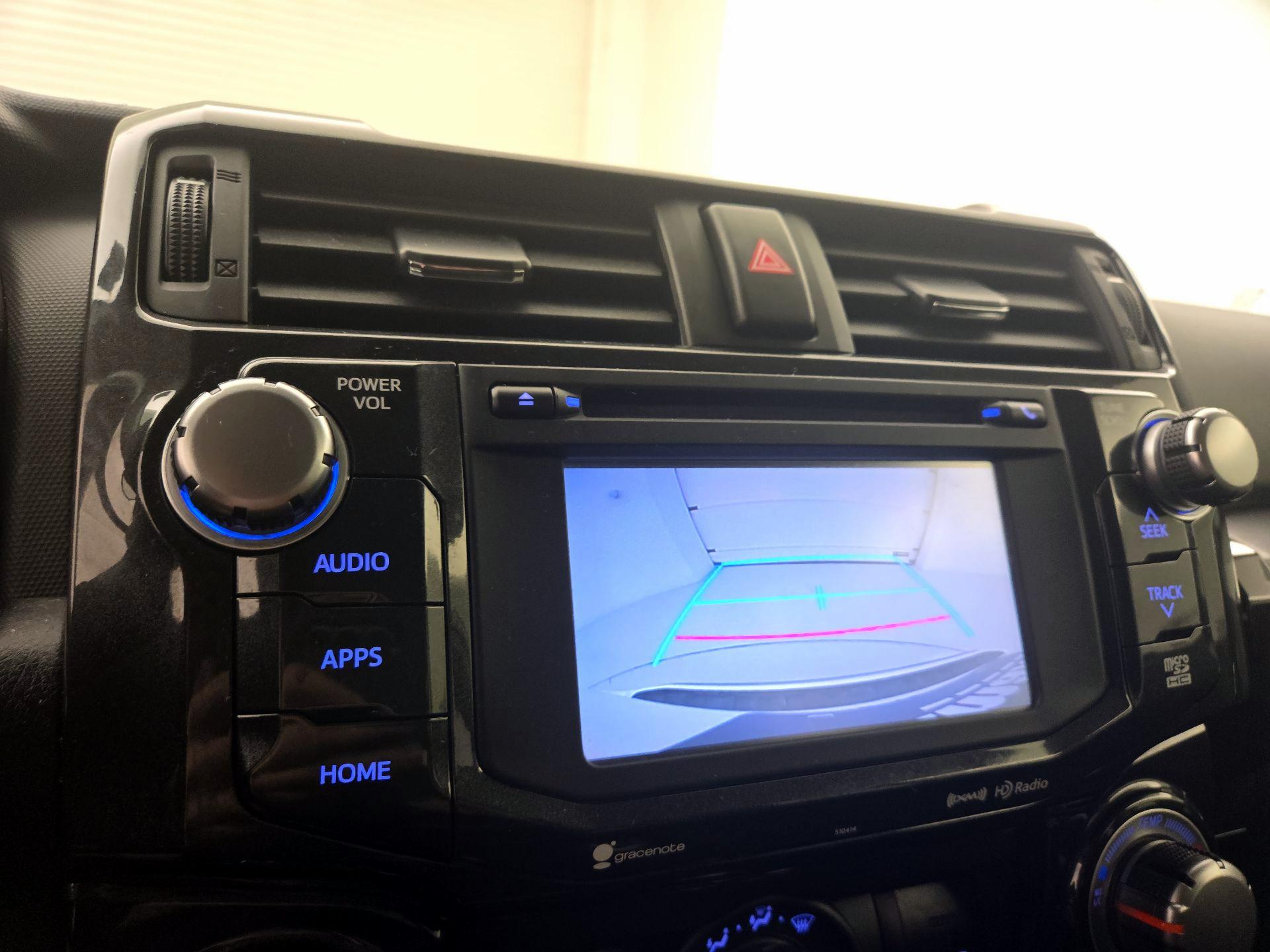 Thumbnail: 2019 Toyota 4Runner - 14