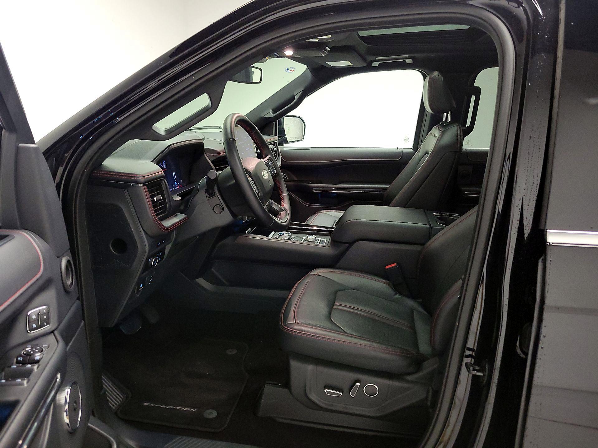 Thumbnail: 2023 Ford Expedition - 11