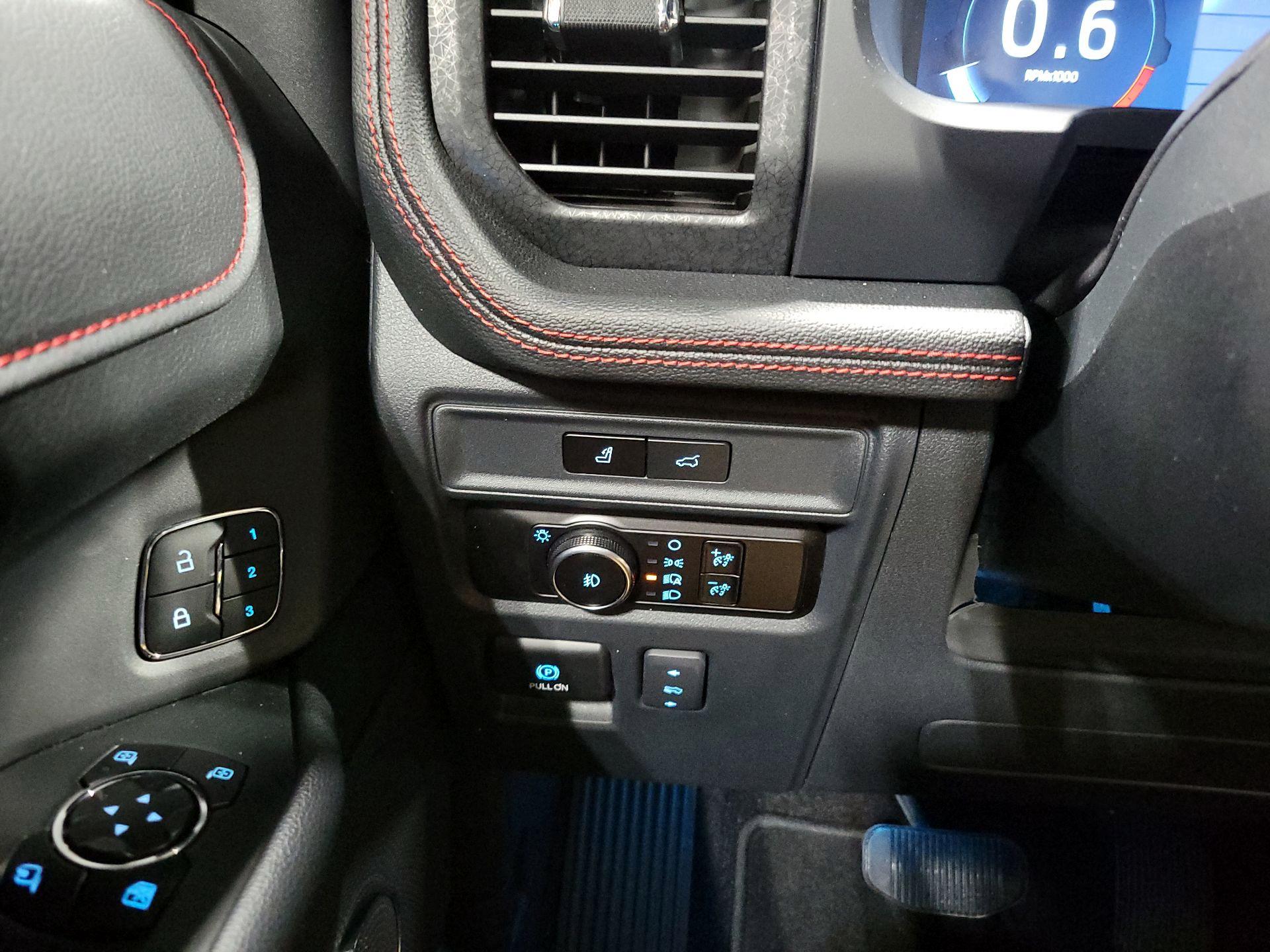 Thumbnail: 2023 Ford Expedition - 13