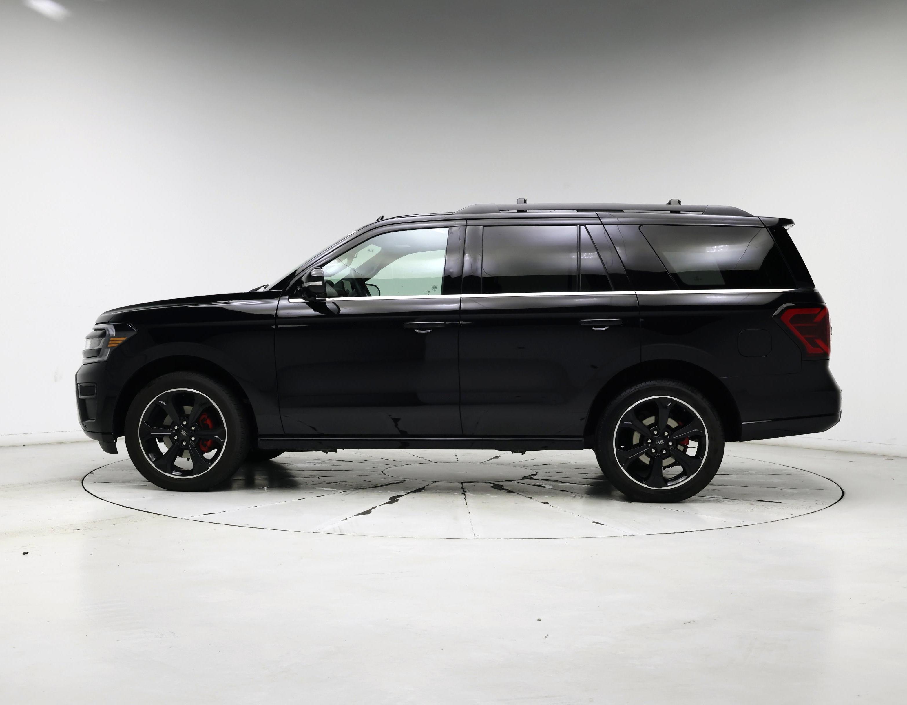Thumbnail: 2023 Ford Expedition - 3