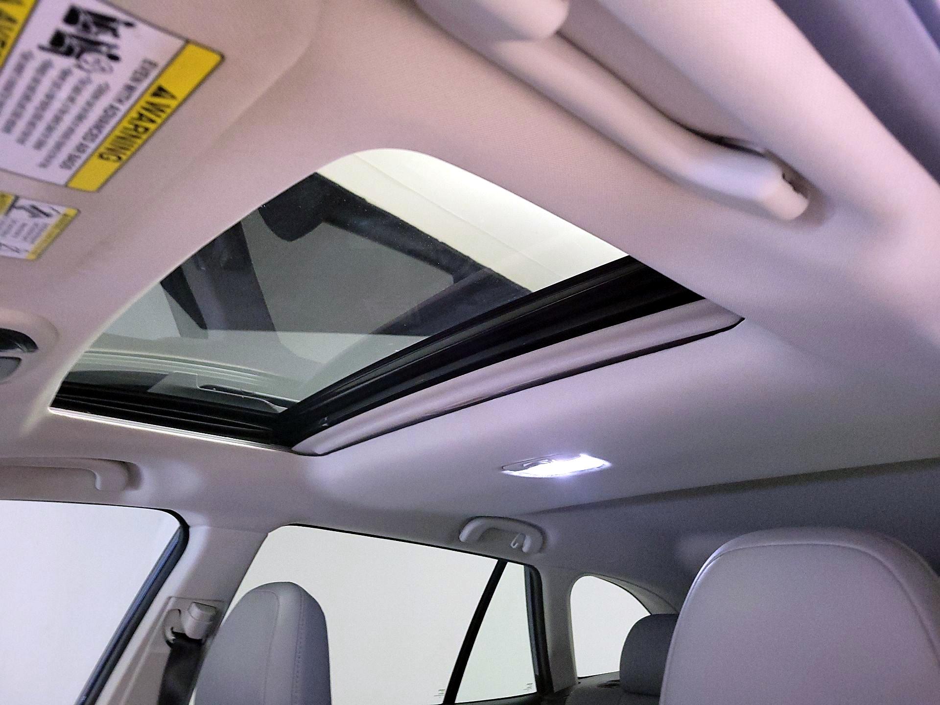 Thumbnail: 2022 Subaru Outback - 19