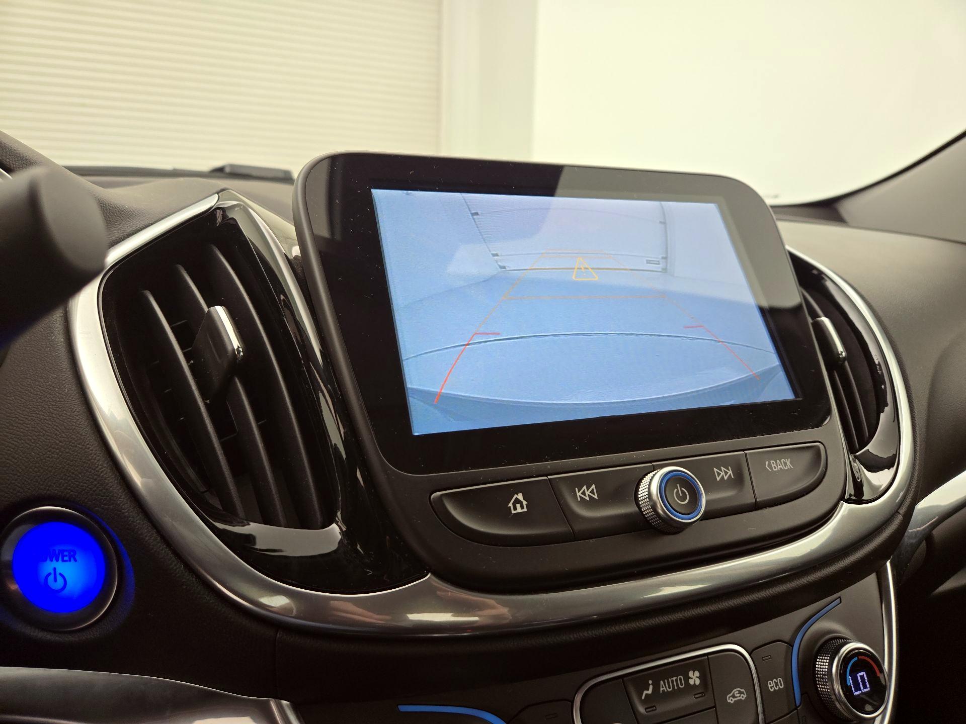 Thumbnail: 2018 Chevrolet Volt - 14