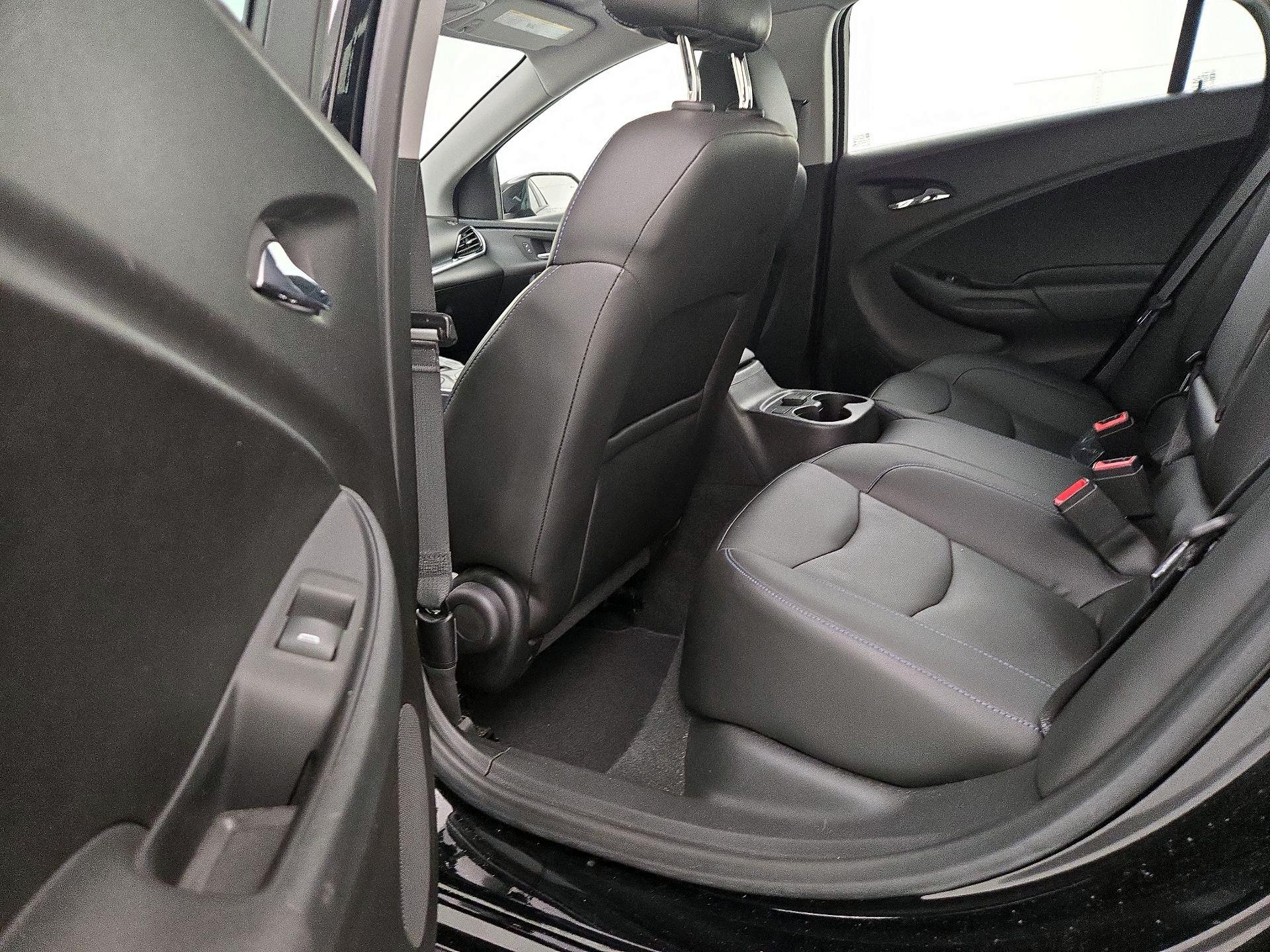 Thumbnail: 2018 Chevrolet Volt - 19