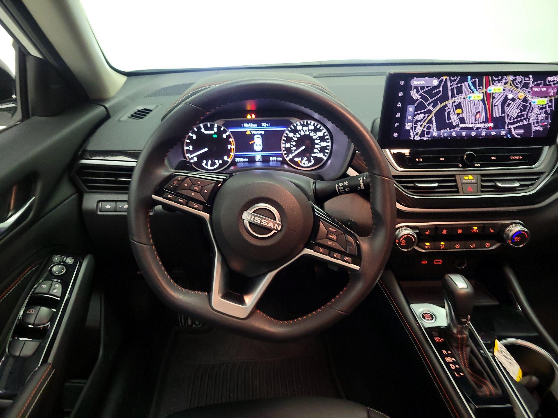 Thumbnail: 2023 Nissan Altima - 10
