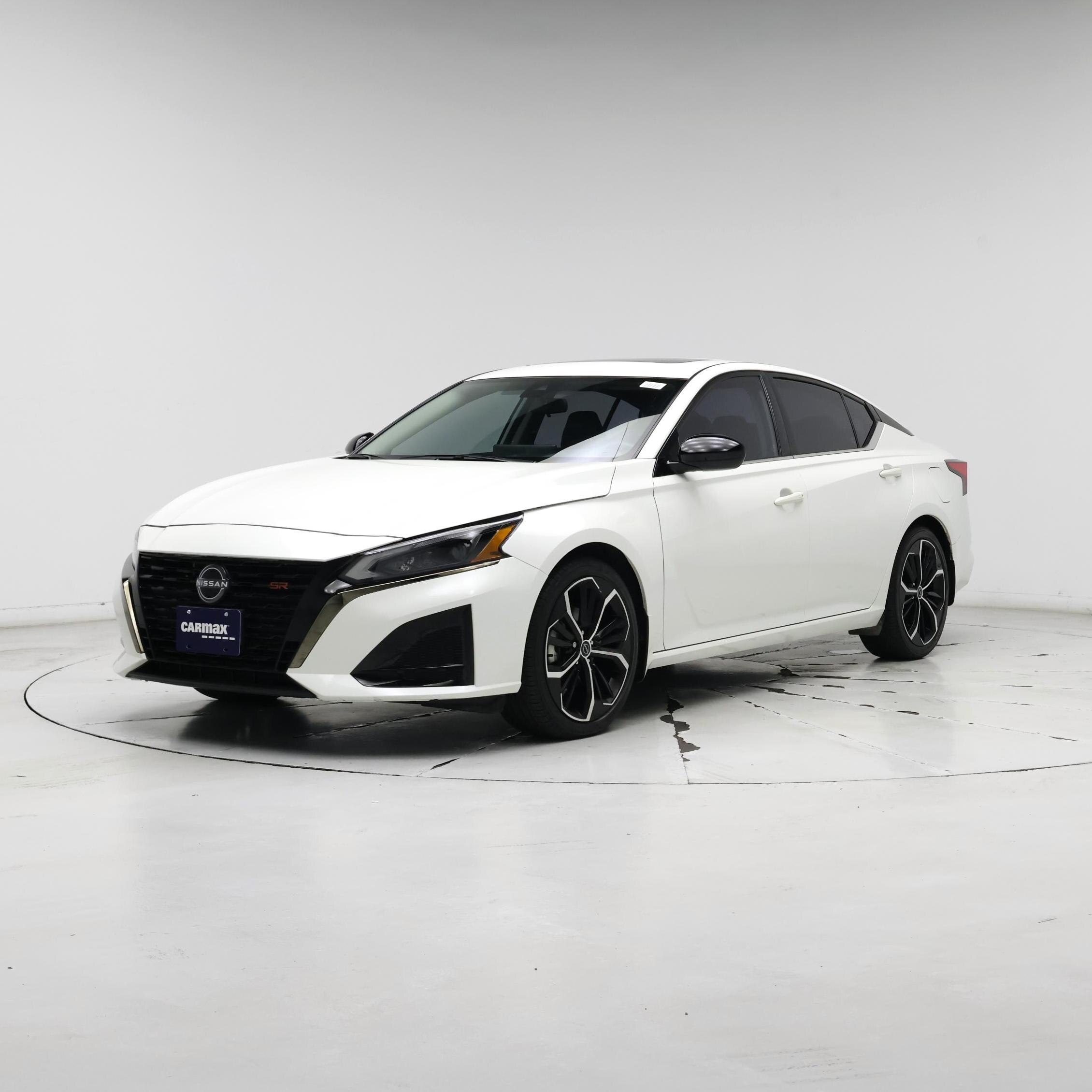 Thumbnail: 2023 Nissan Altima - 4
