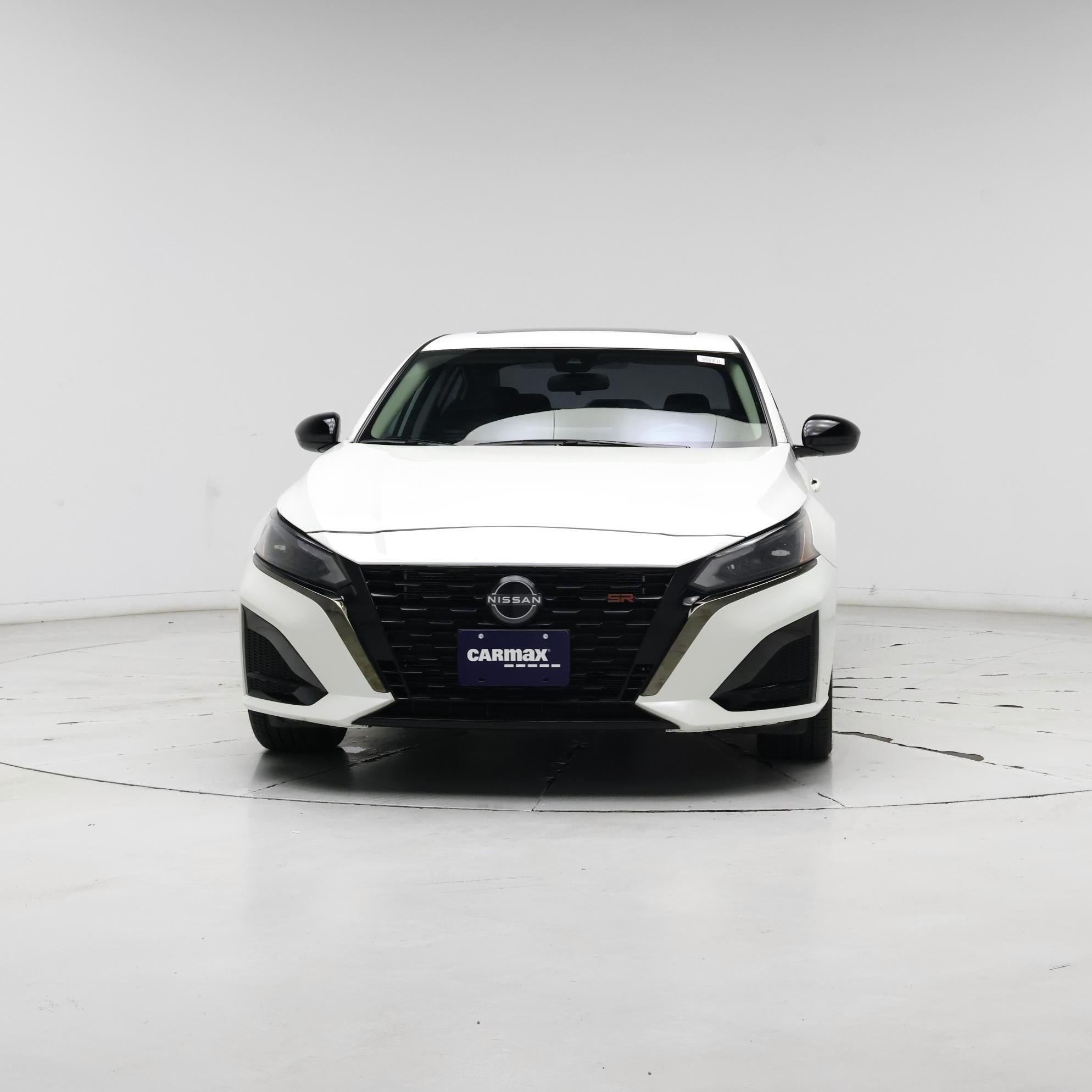 Thumbnail: 2023 Nissan Altima - 5