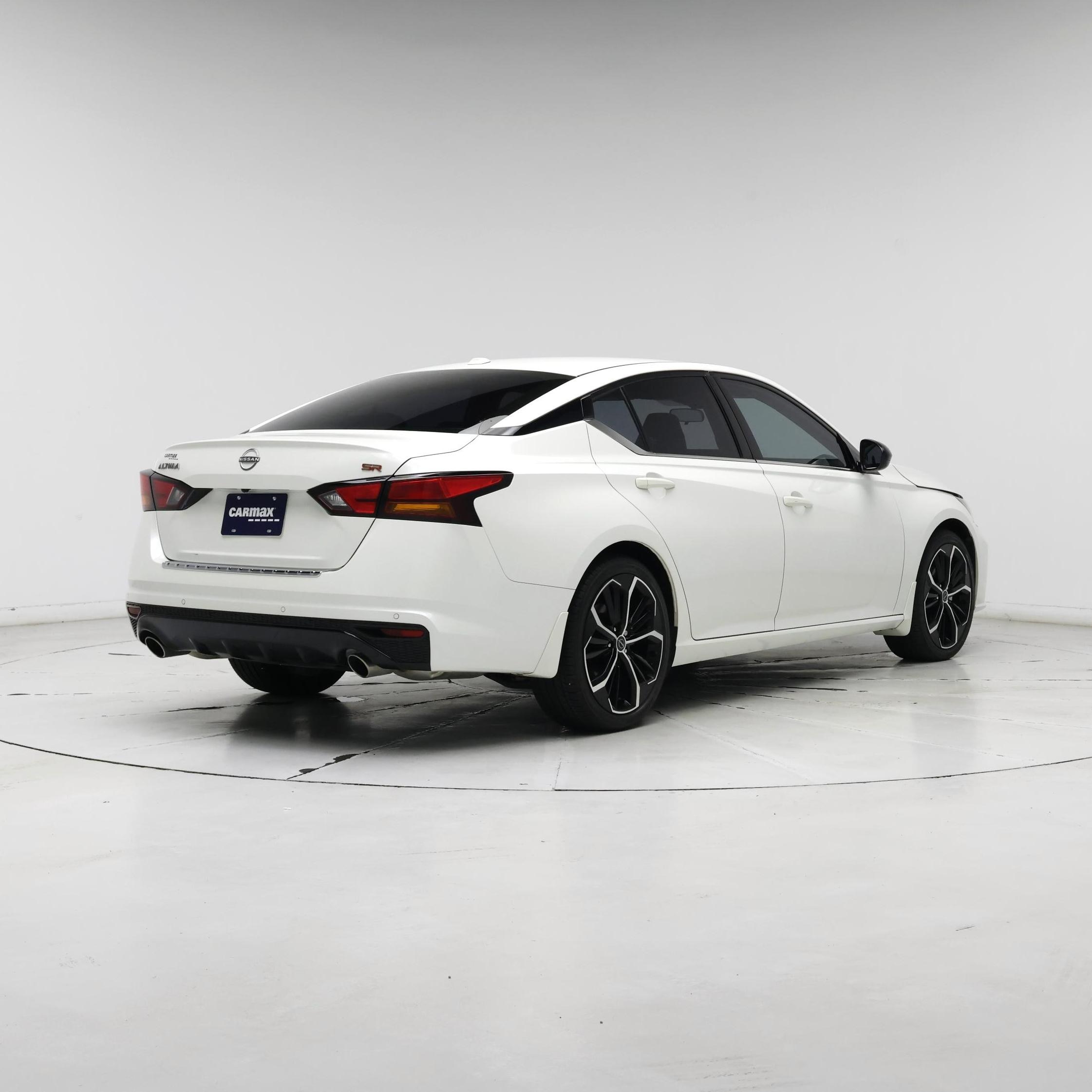Thumbnail: 2023 Nissan Altima - 8