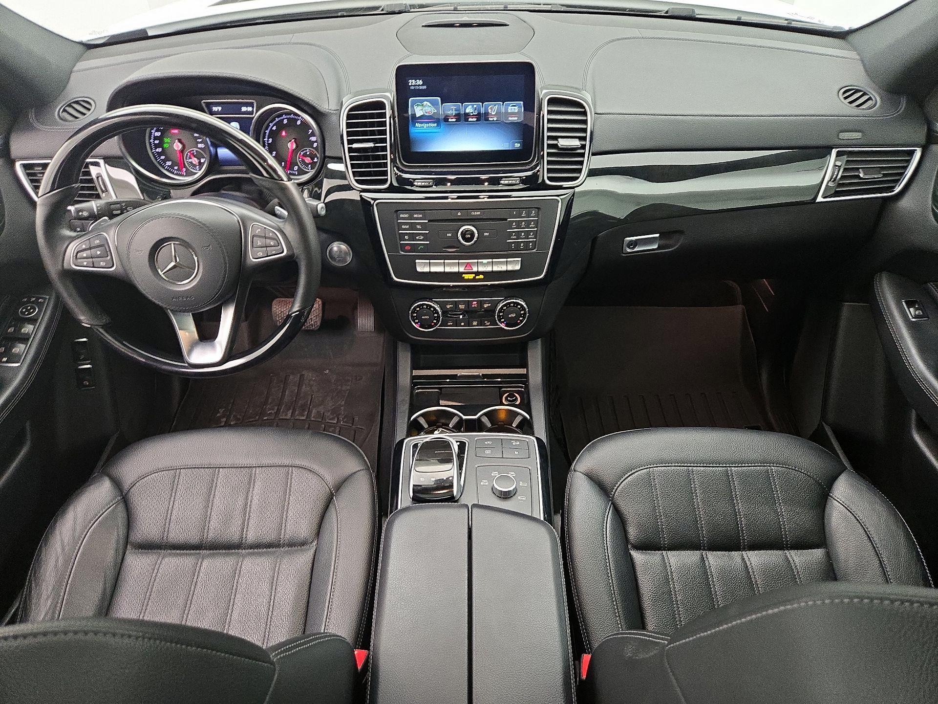 Thumbnail: 2017 Mercedes-Benz GLS - 9