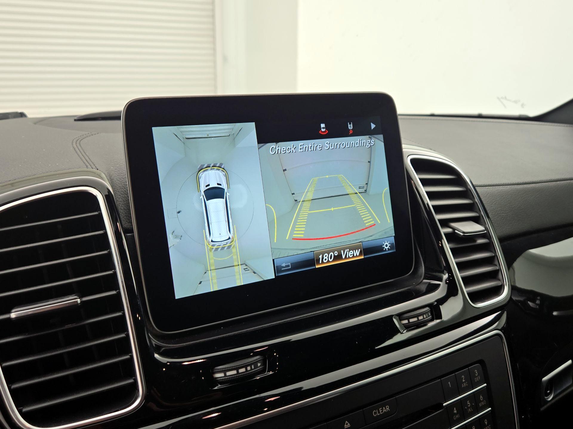 Thumbnail: 2017 Mercedes-Benz GLS - 15