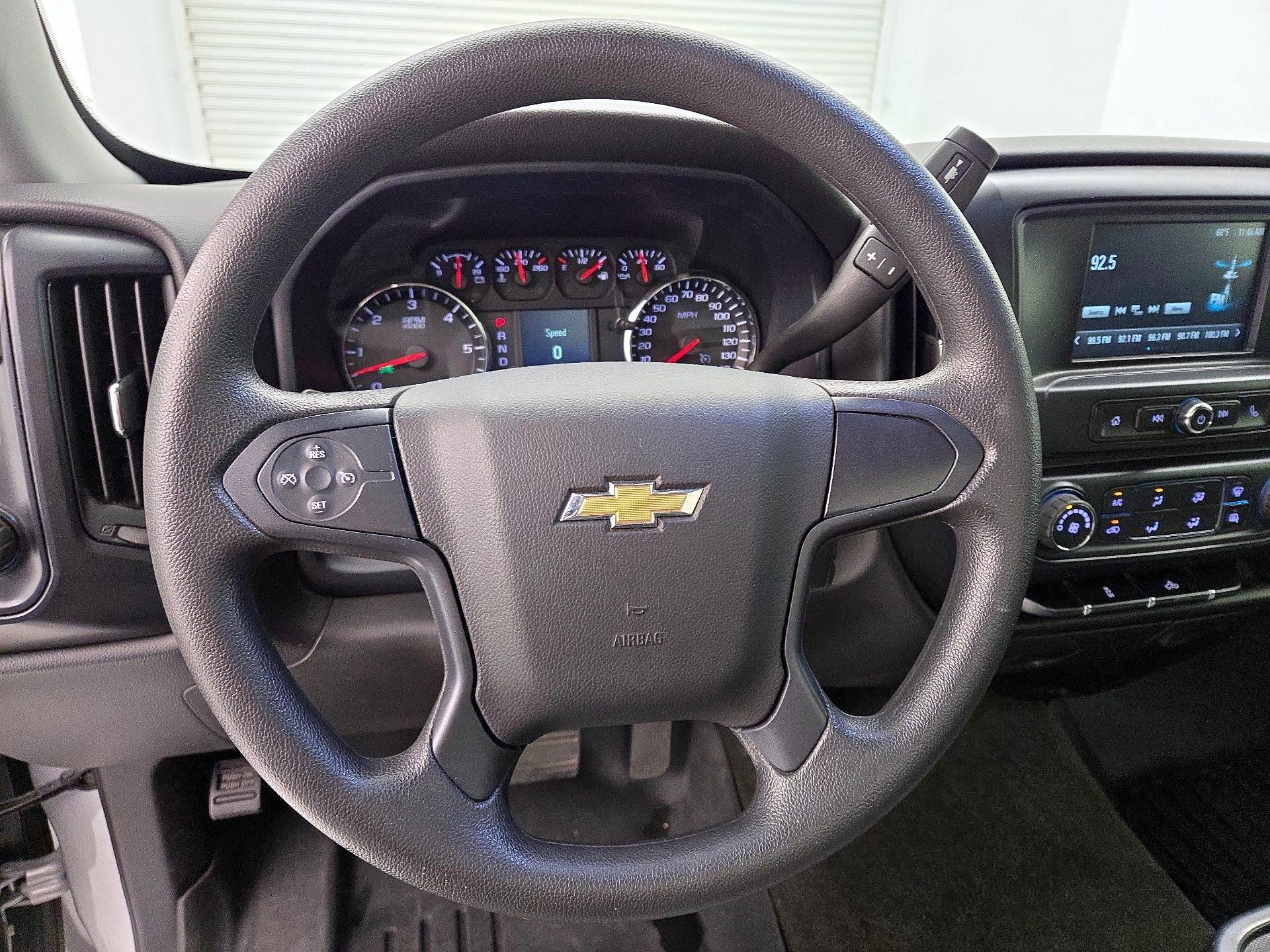 Thumbnail: 2017 Chevrolet Silverado 1500 - 10