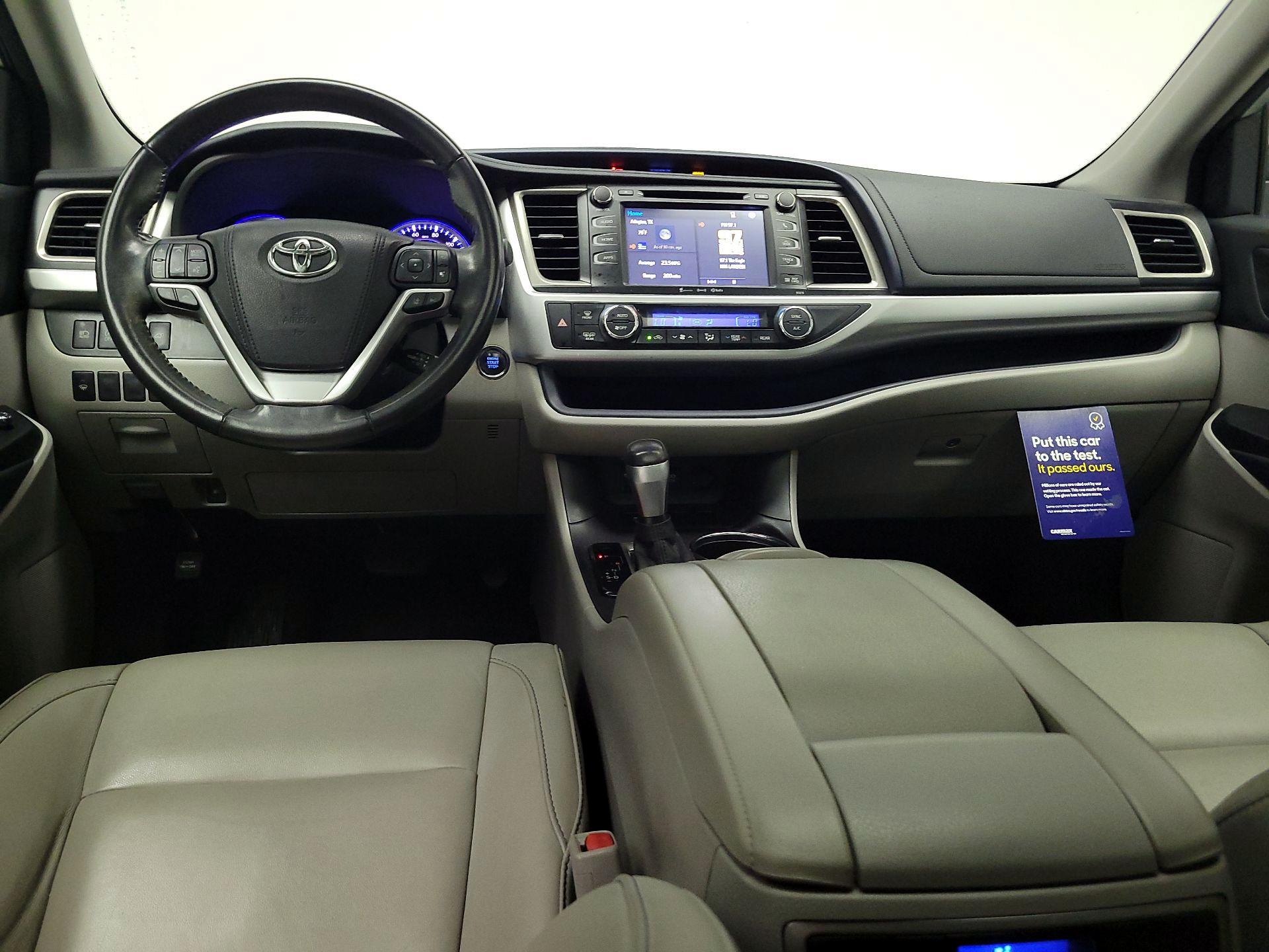 Thumbnail: 2018 Toyota Highlander - 9