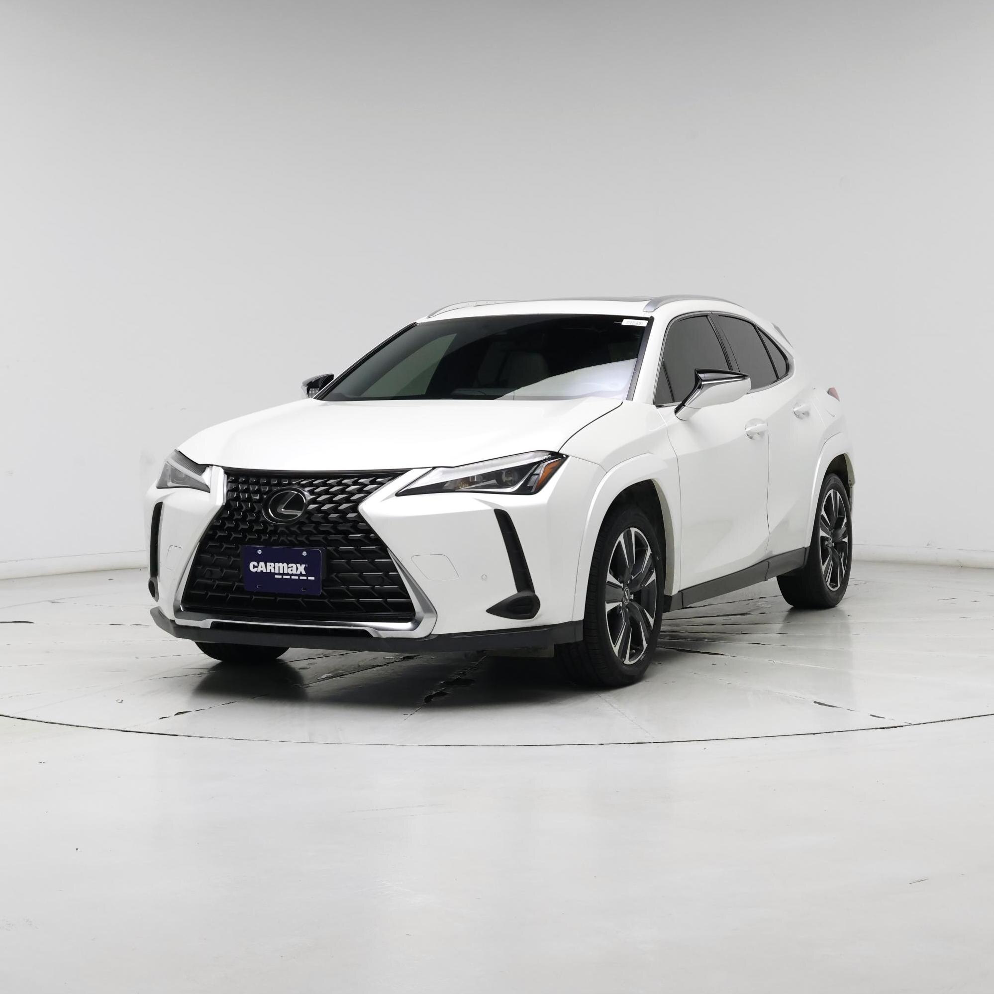 Thumbnail: 2022 Lexus UX - 4