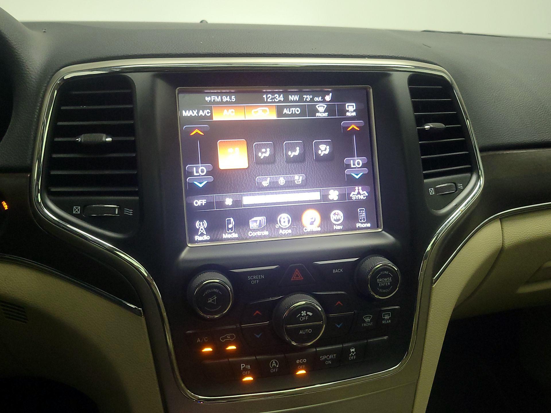 Thumbnail: 2017 Jeep Grand Cherokee - 17