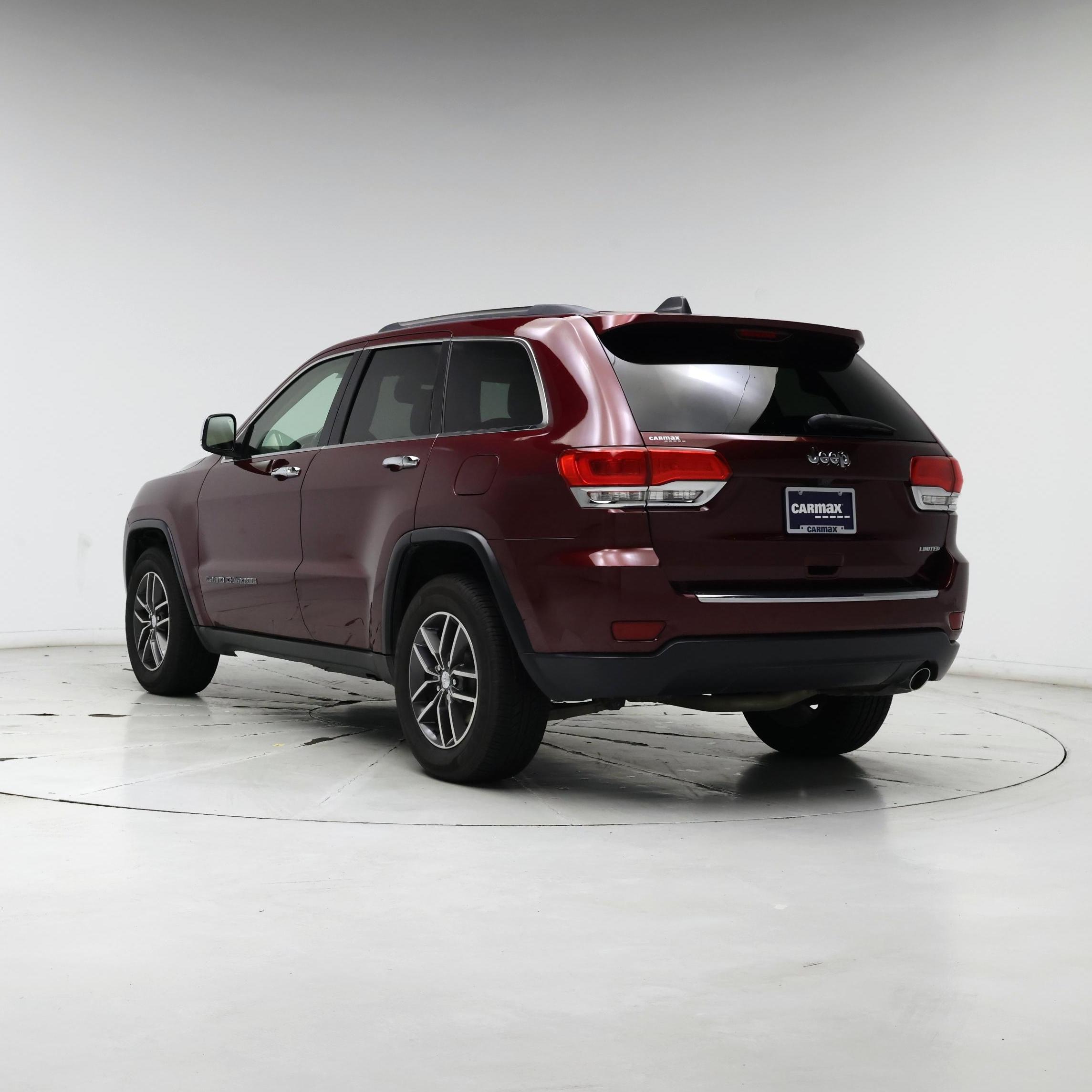 Thumbnail: 2017 Jeep Grand Cherokee - 2