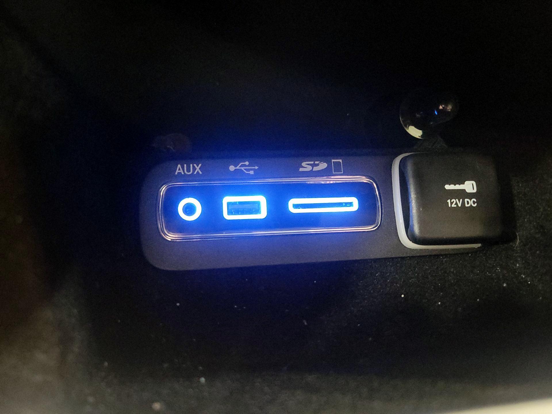 Thumbnail: 2017 Jeep Grand Cherokee - 19