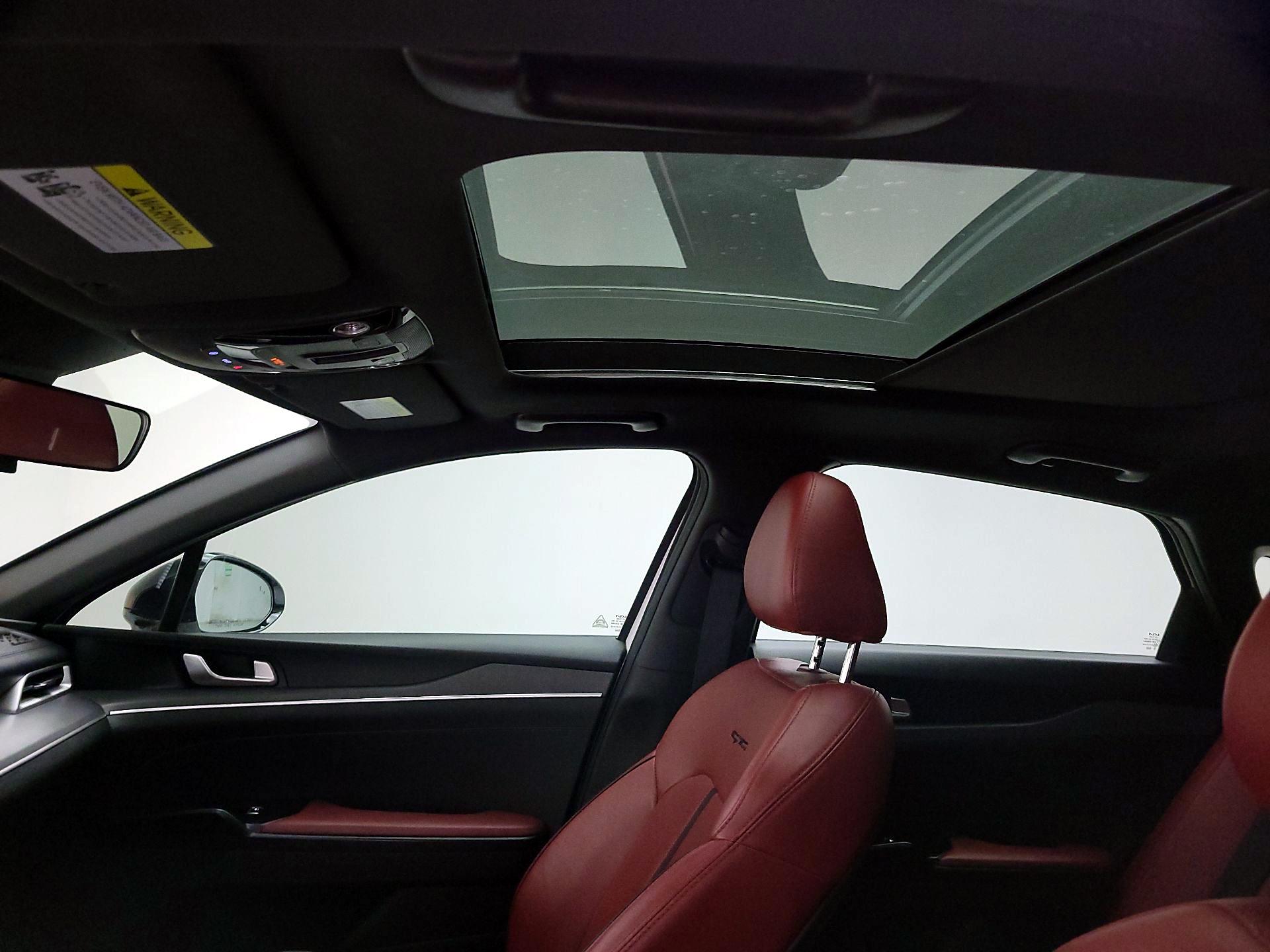 Thumbnail: 2022 Kia K5 - 20