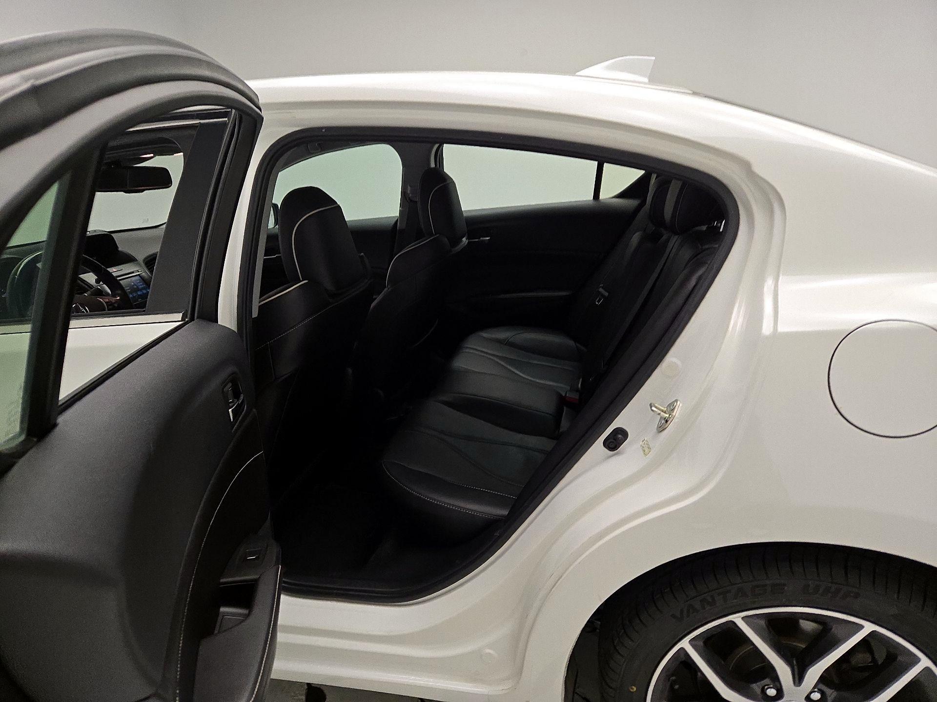 Thumbnail: 2020 Acura ILX - 19