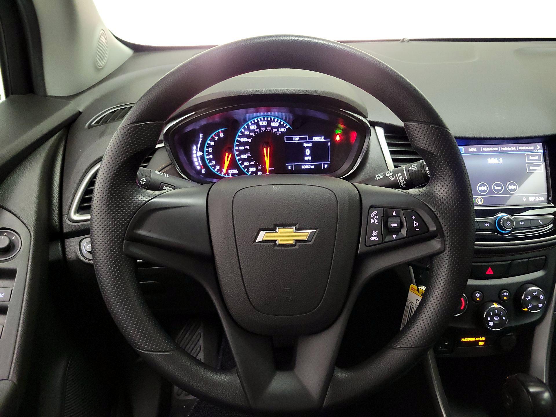 Thumbnail: 2019 Chevrolet Trax - 10