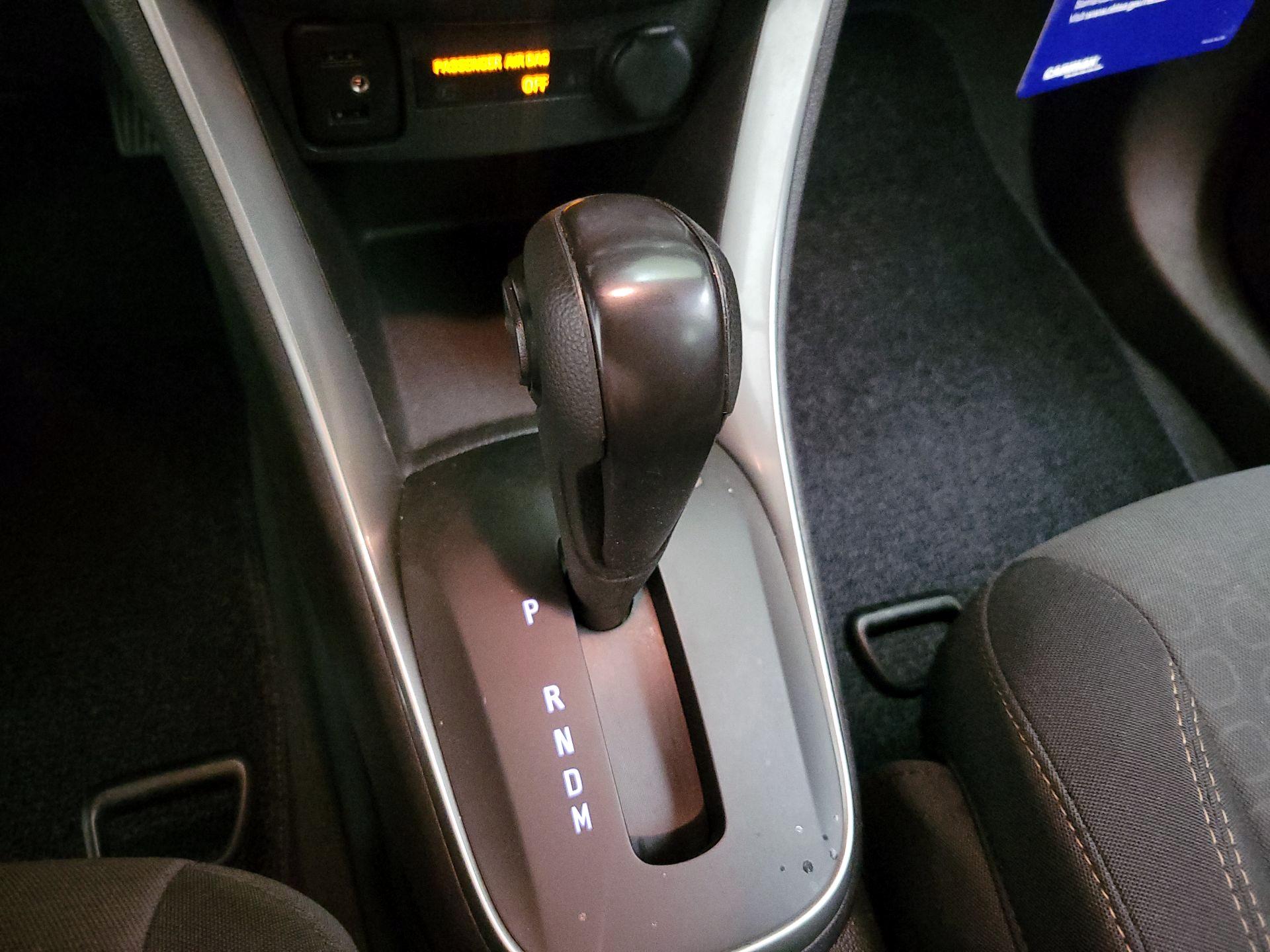 Thumbnail: 2019 Chevrolet Trax - 17