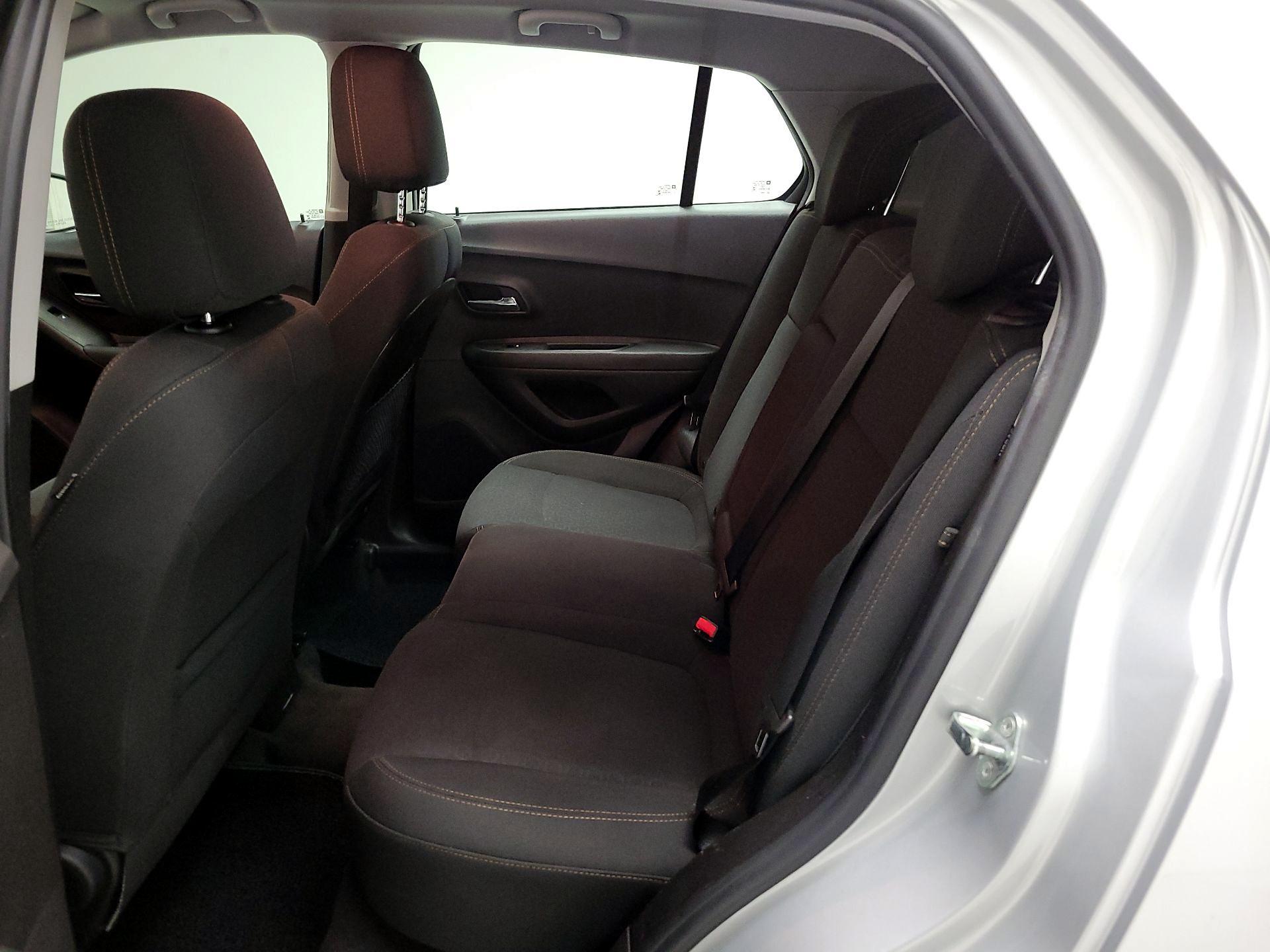 Thumbnail: 2019 Chevrolet Trax - 19