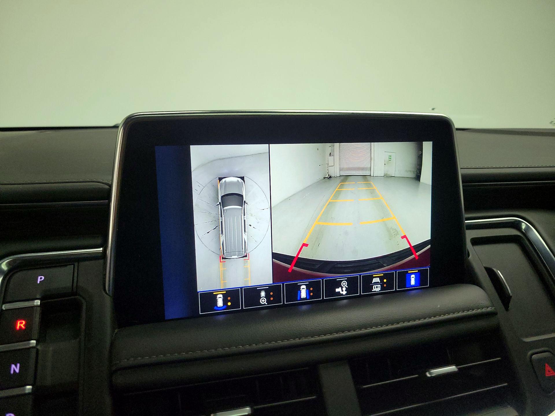 Thumbnail: 2022 Chevrolet Suburban - 15